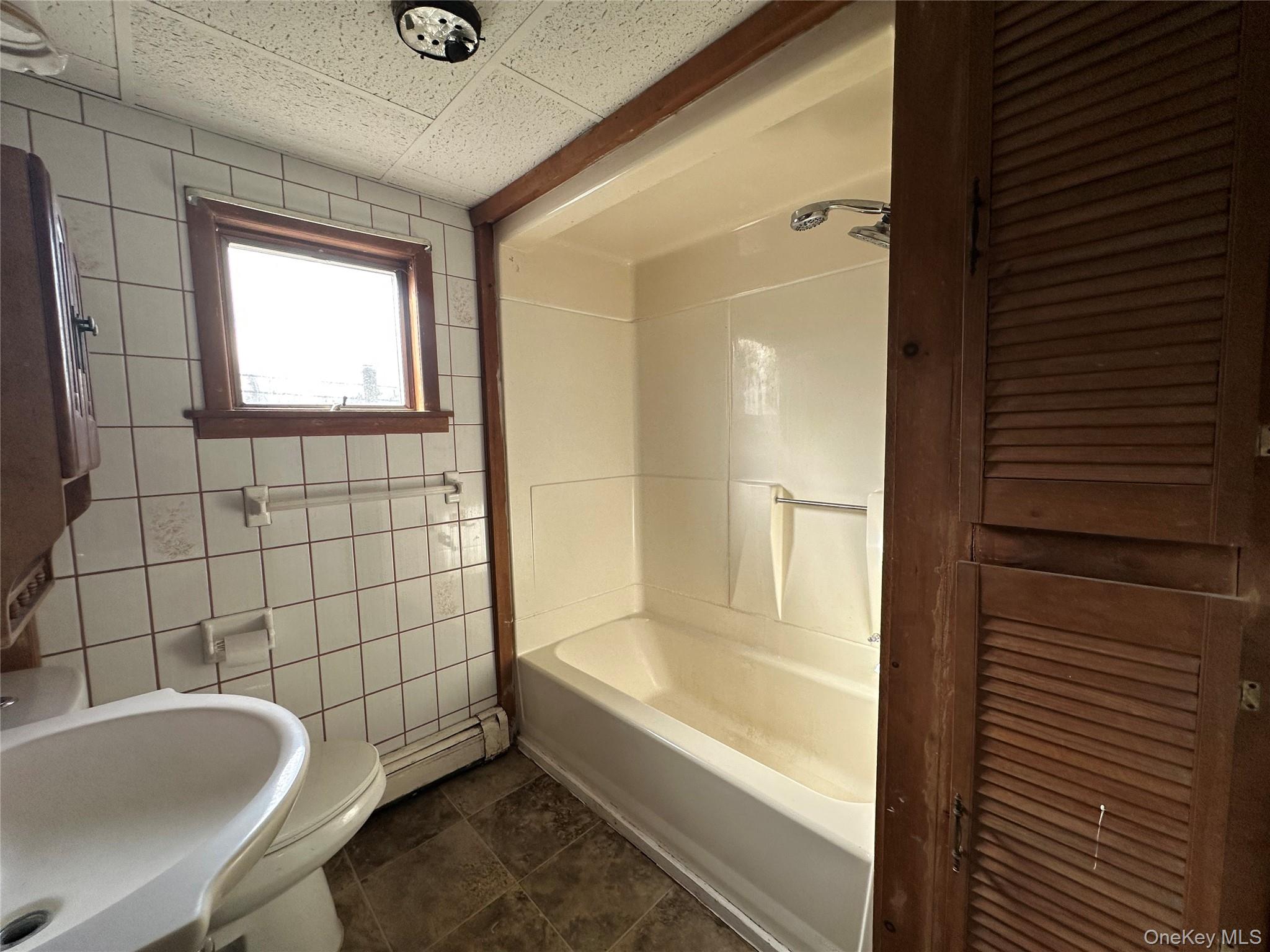 172 Main Street, Gardiner, NY 12525