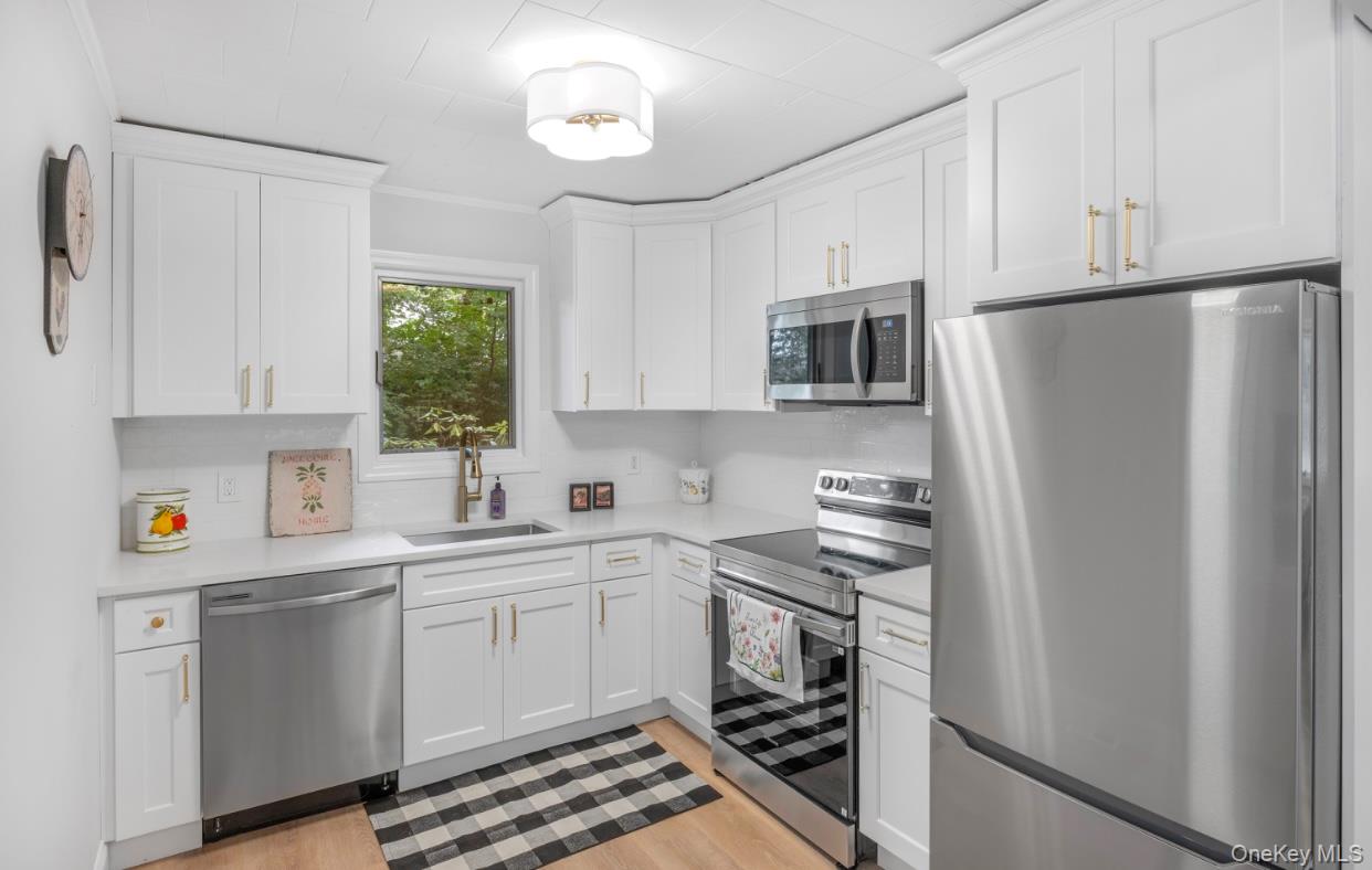 164 Maple Road, Wading River, NY 11792