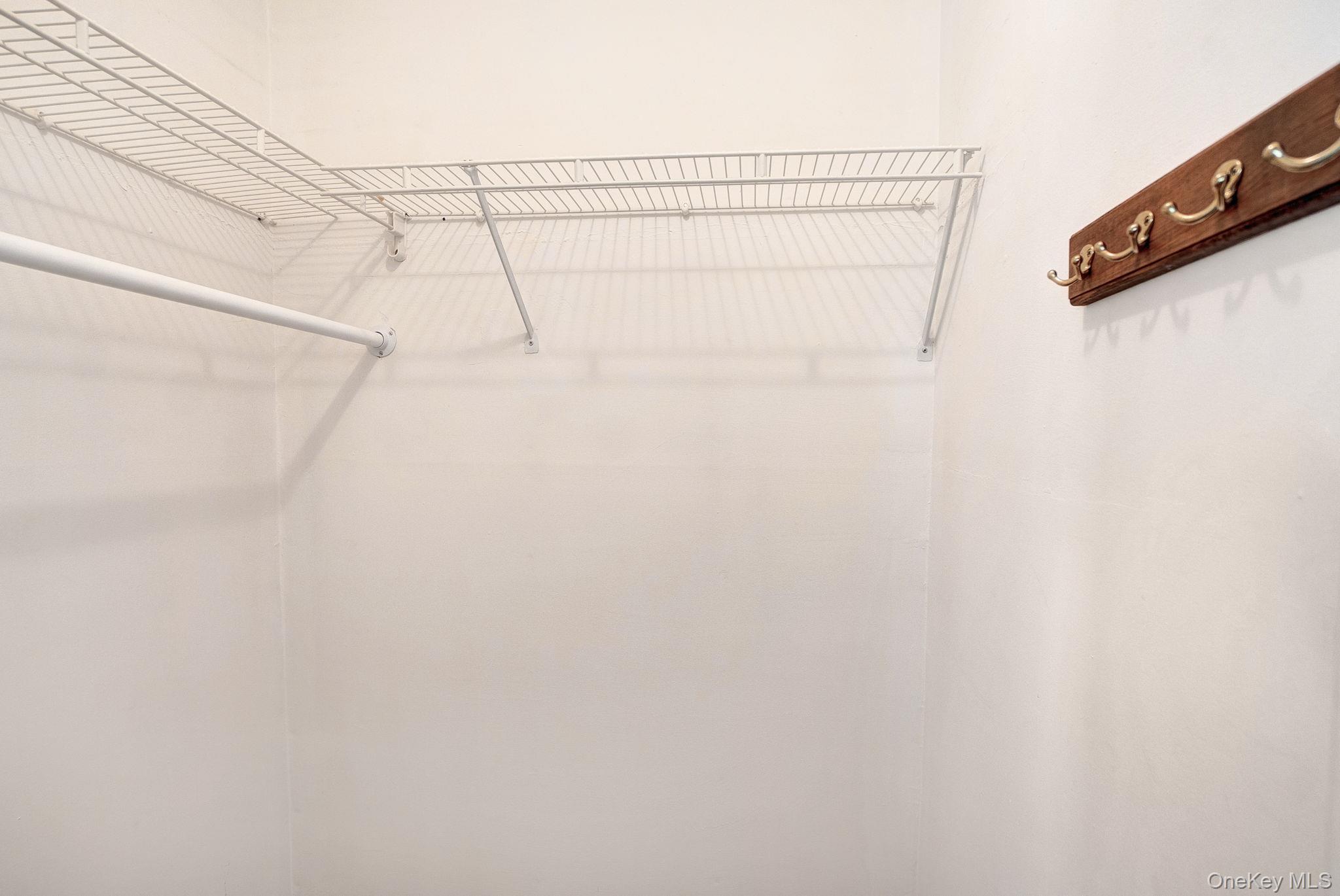 58 Lehigh Lane, Hicksville, NY 11801