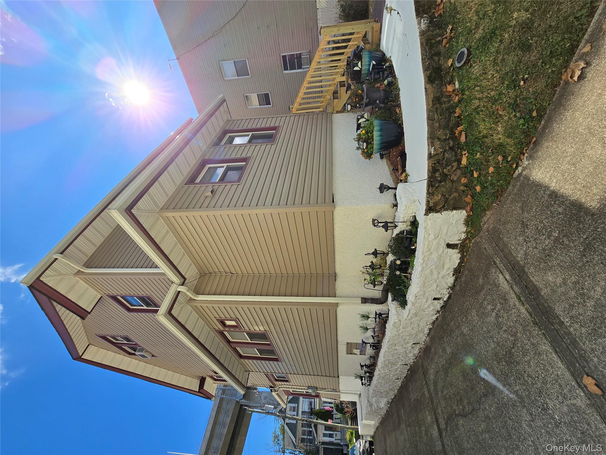 28 morningstar Road, Staten Island, NY 10303