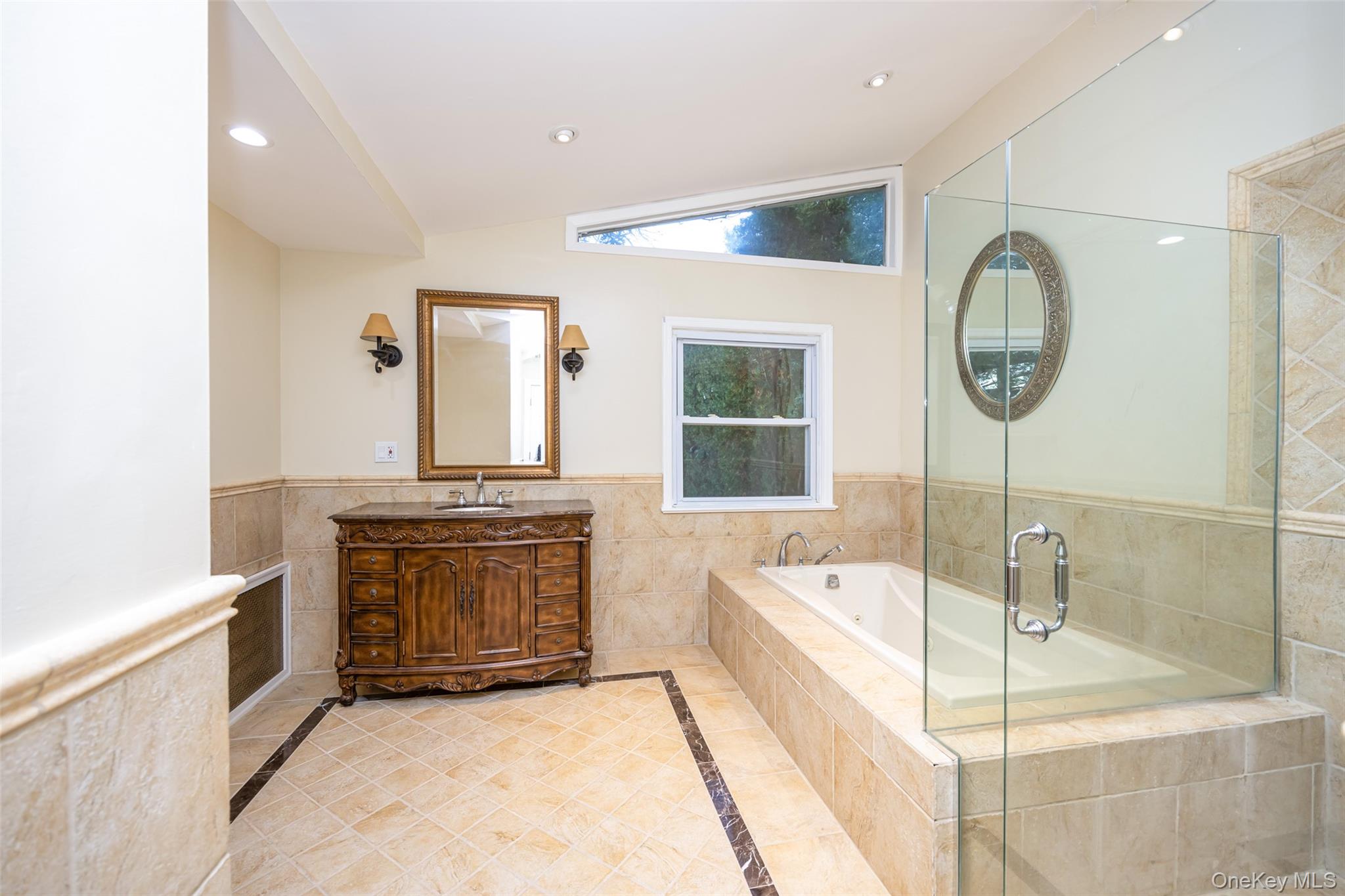 36 Red Spring Lane, Glen Cove, NY 11542