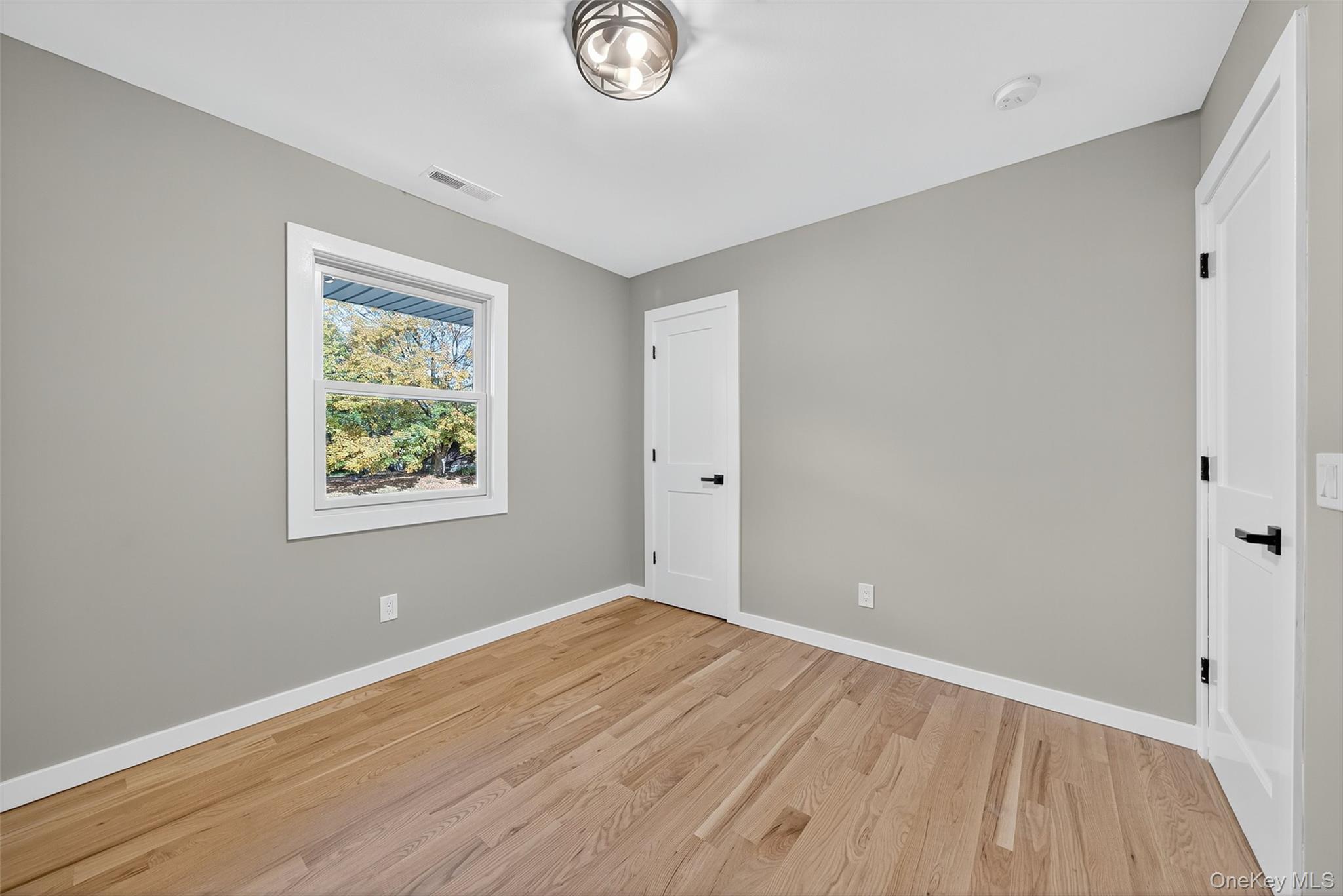 6 Pamal Lane, New Paltz, NY 12561