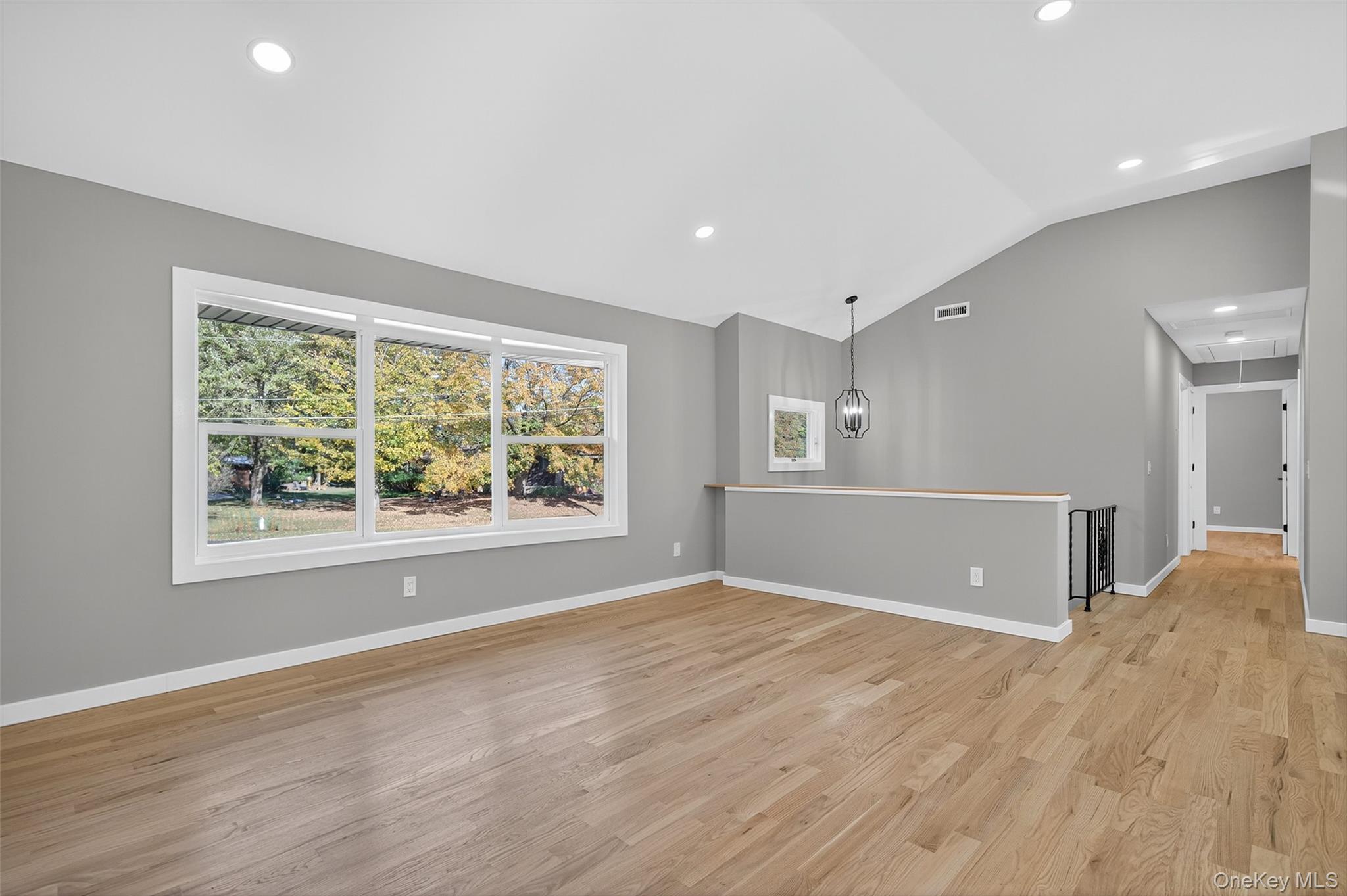 6 Pamal Lane, New Paltz, NY 12561