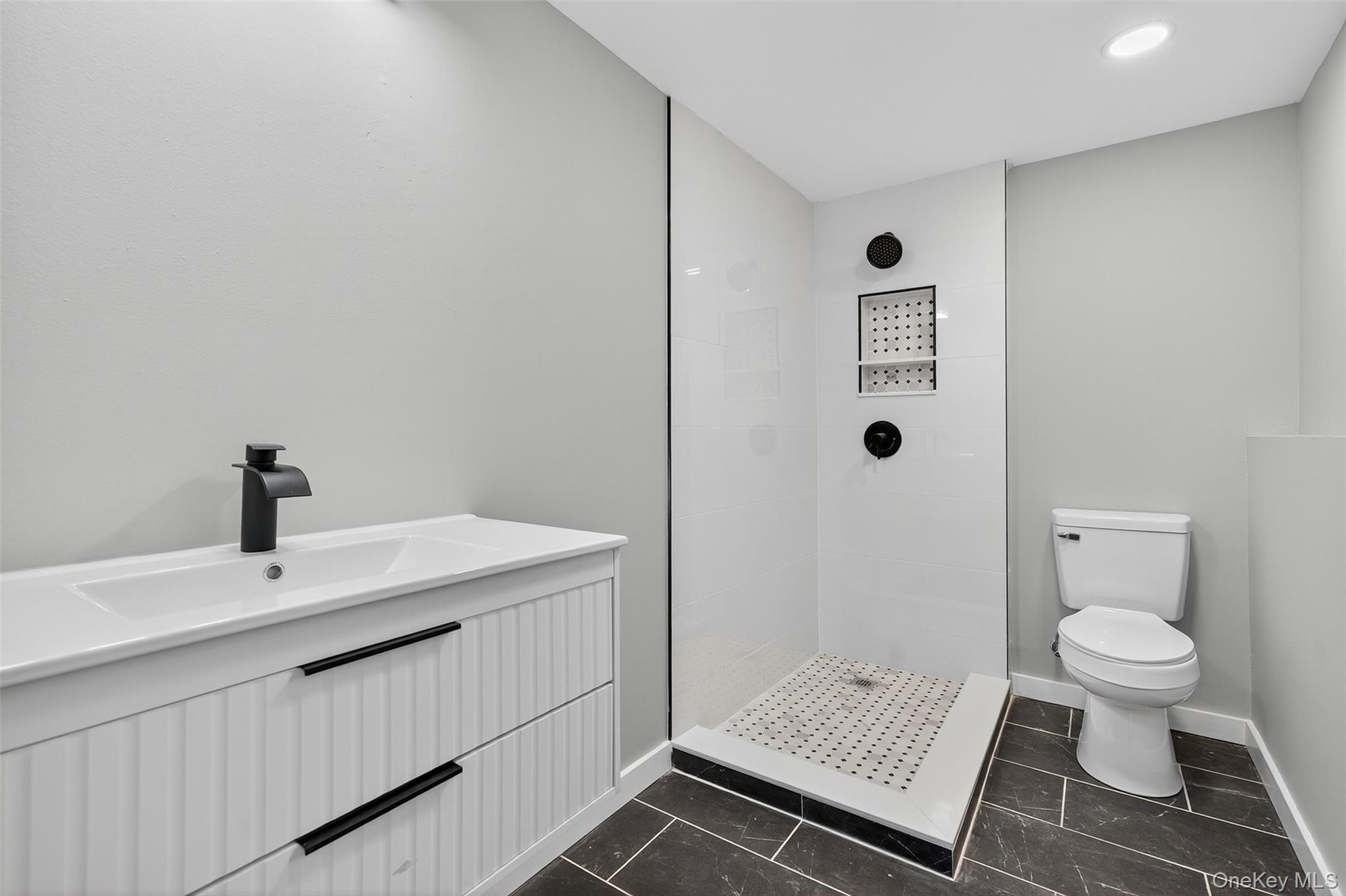 6 Pamal Lane, New Paltz, NY 12561