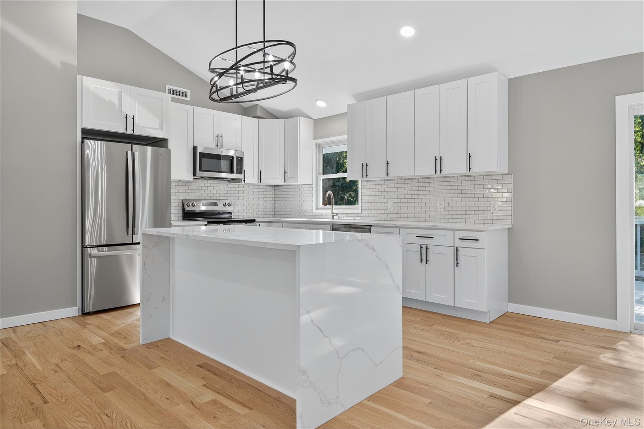 6 Pamal Lane, New Paltz, NY 12561