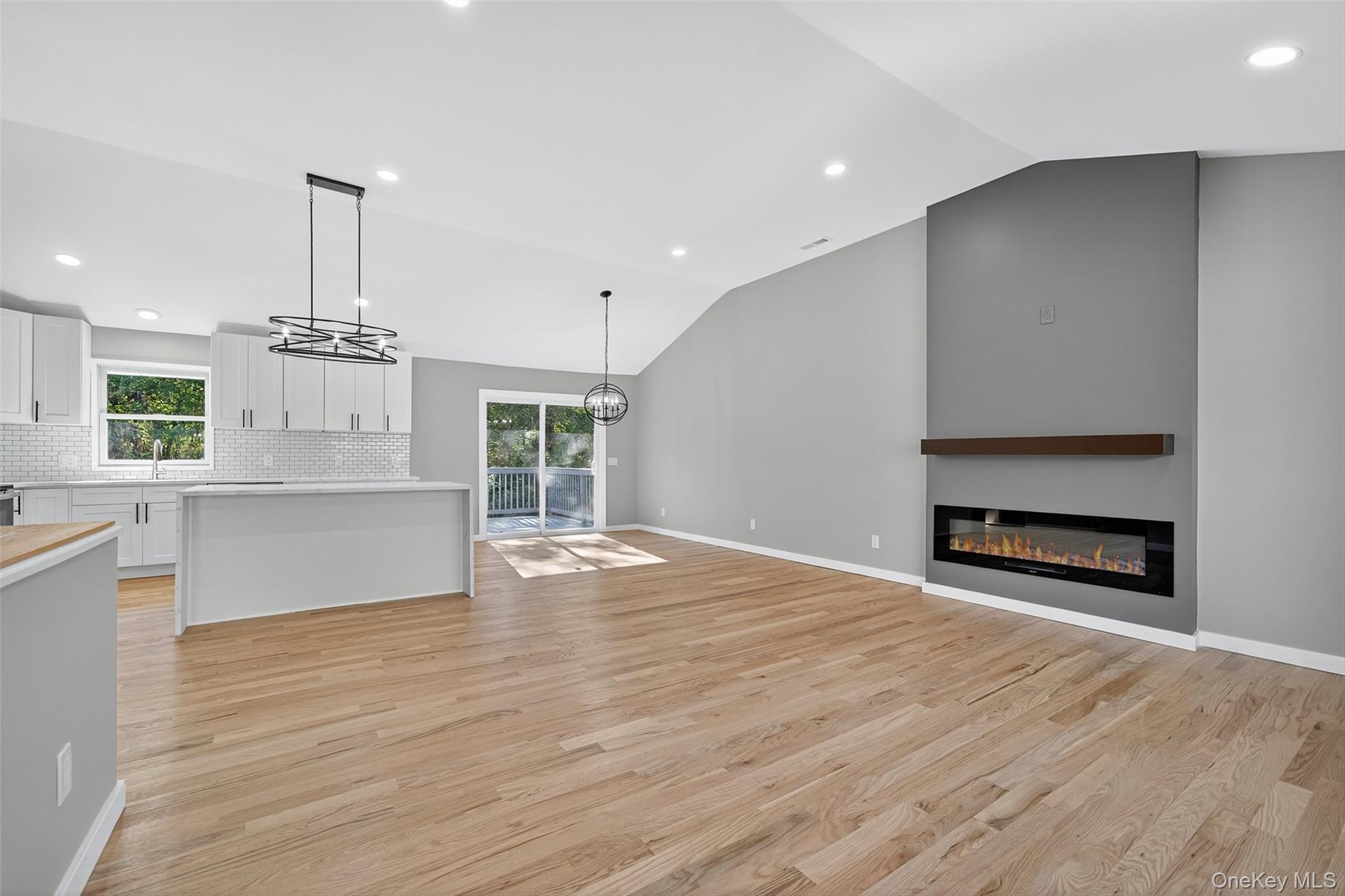 6 Pamal Lane, New Paltz, NY 12561