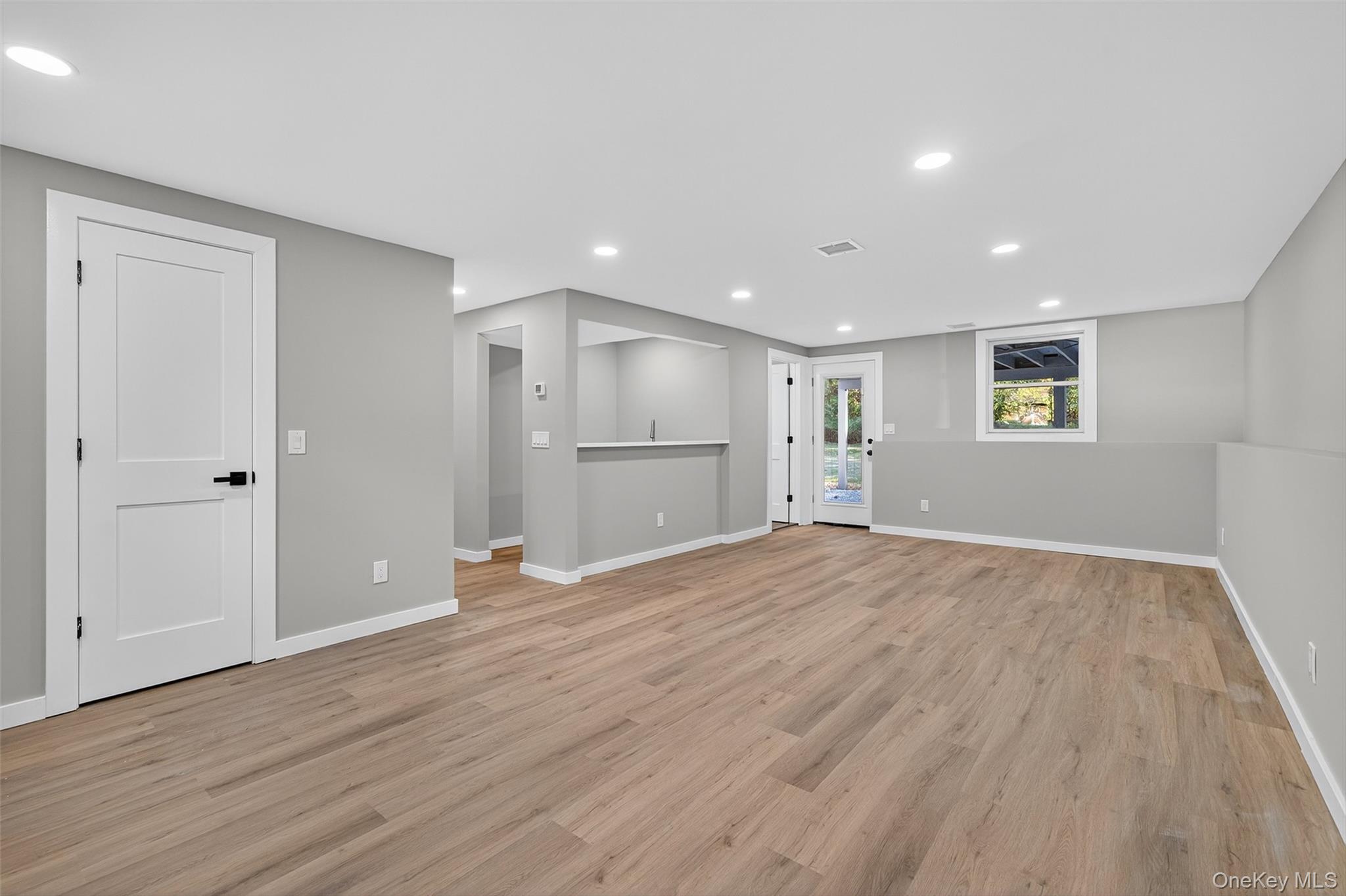 6 Pamal Lane, New Paltz, NY 12561