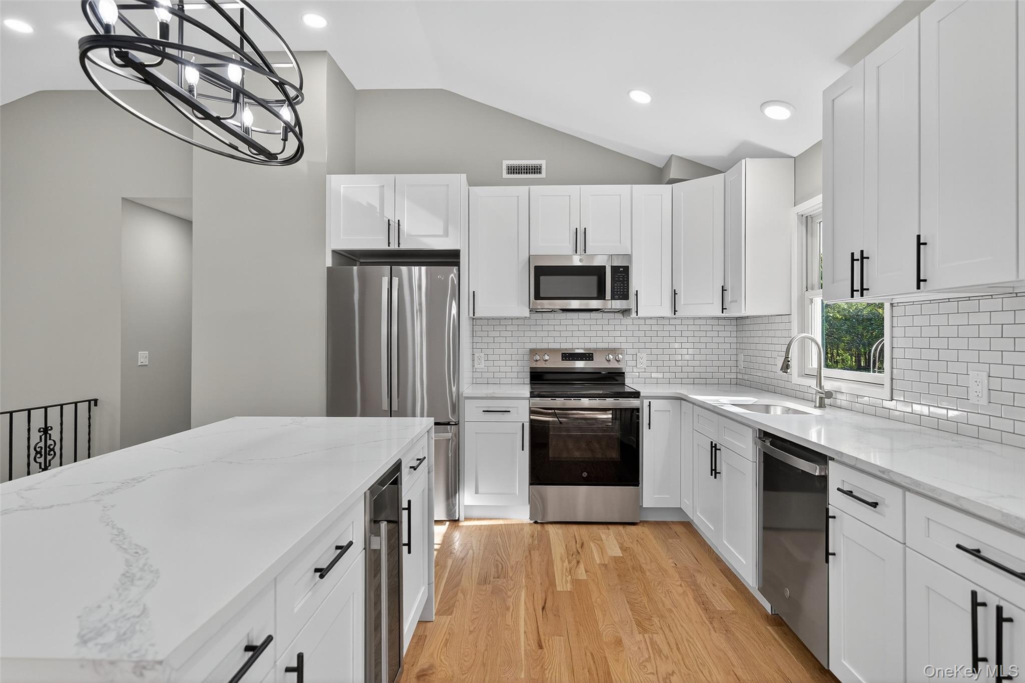 6 Pamal Lane, New Paltz, NY 12561