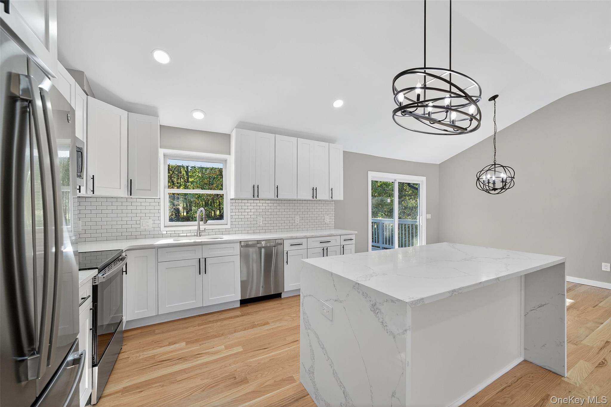 6 Pamal Lane, New Paltz, NY 12561