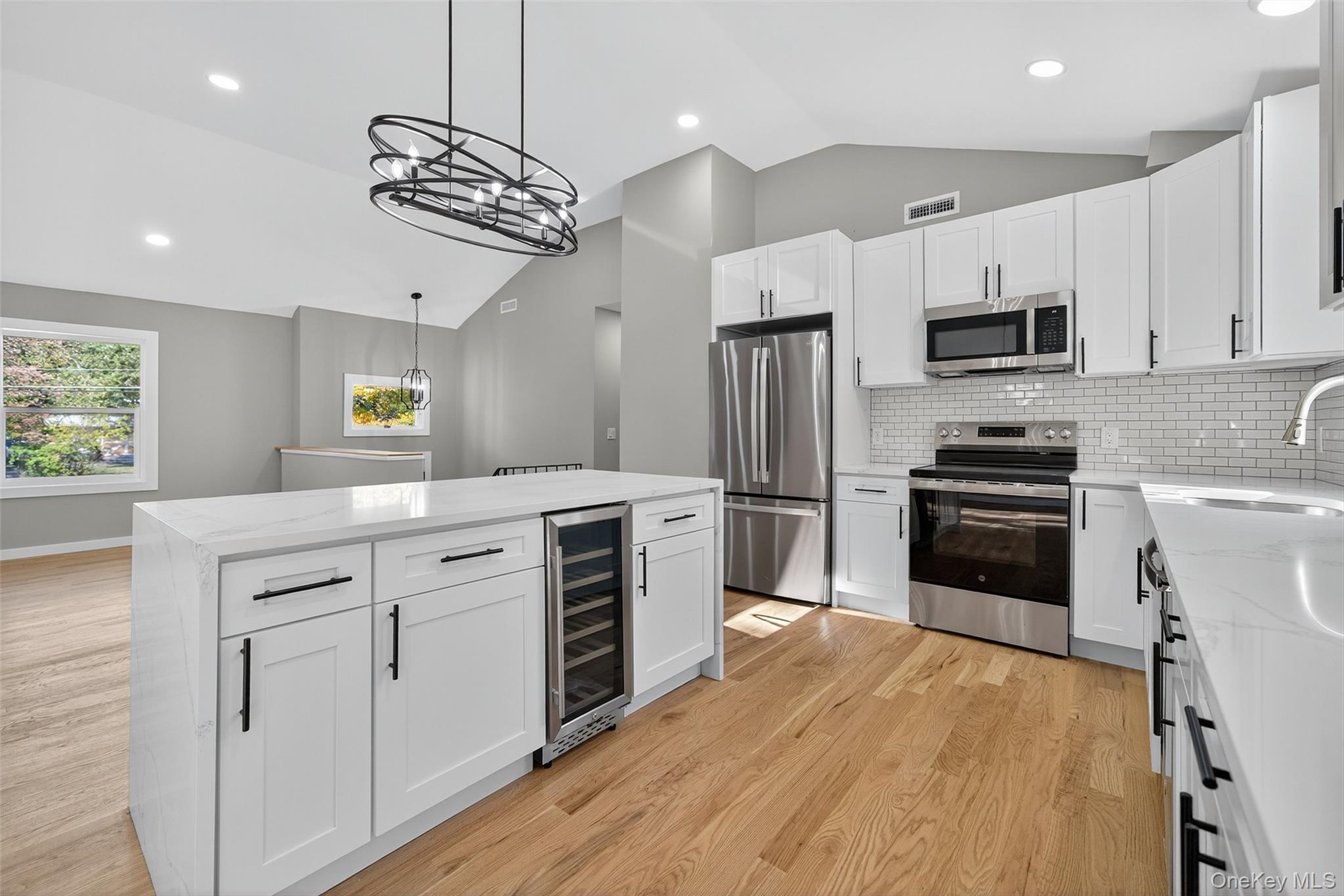 6 Pamal Lane, New Paltz, NY 12561