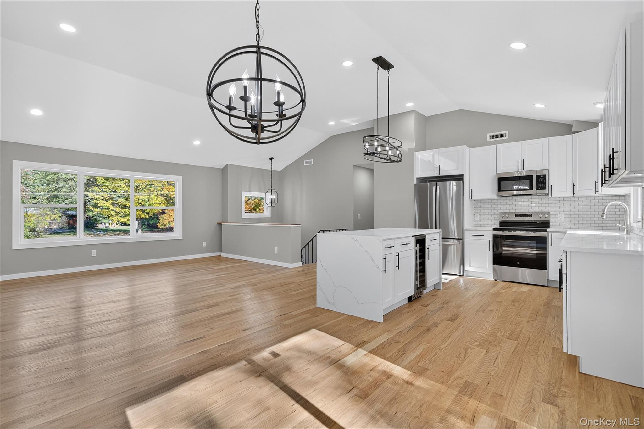 6 Pamal Lane, New Paltz, NY 12561