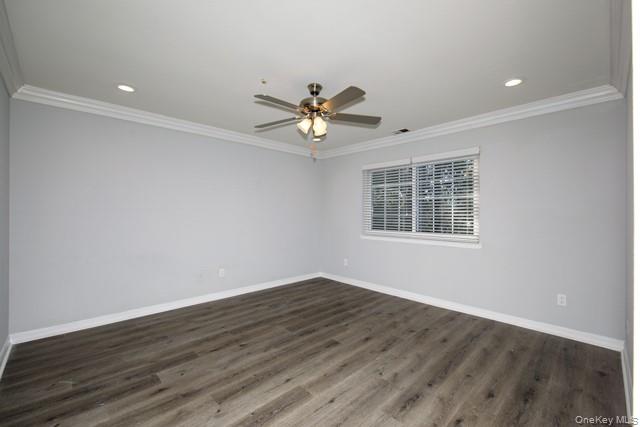 162 Lake Pointe Court # 162, Middle Island, NY 11953