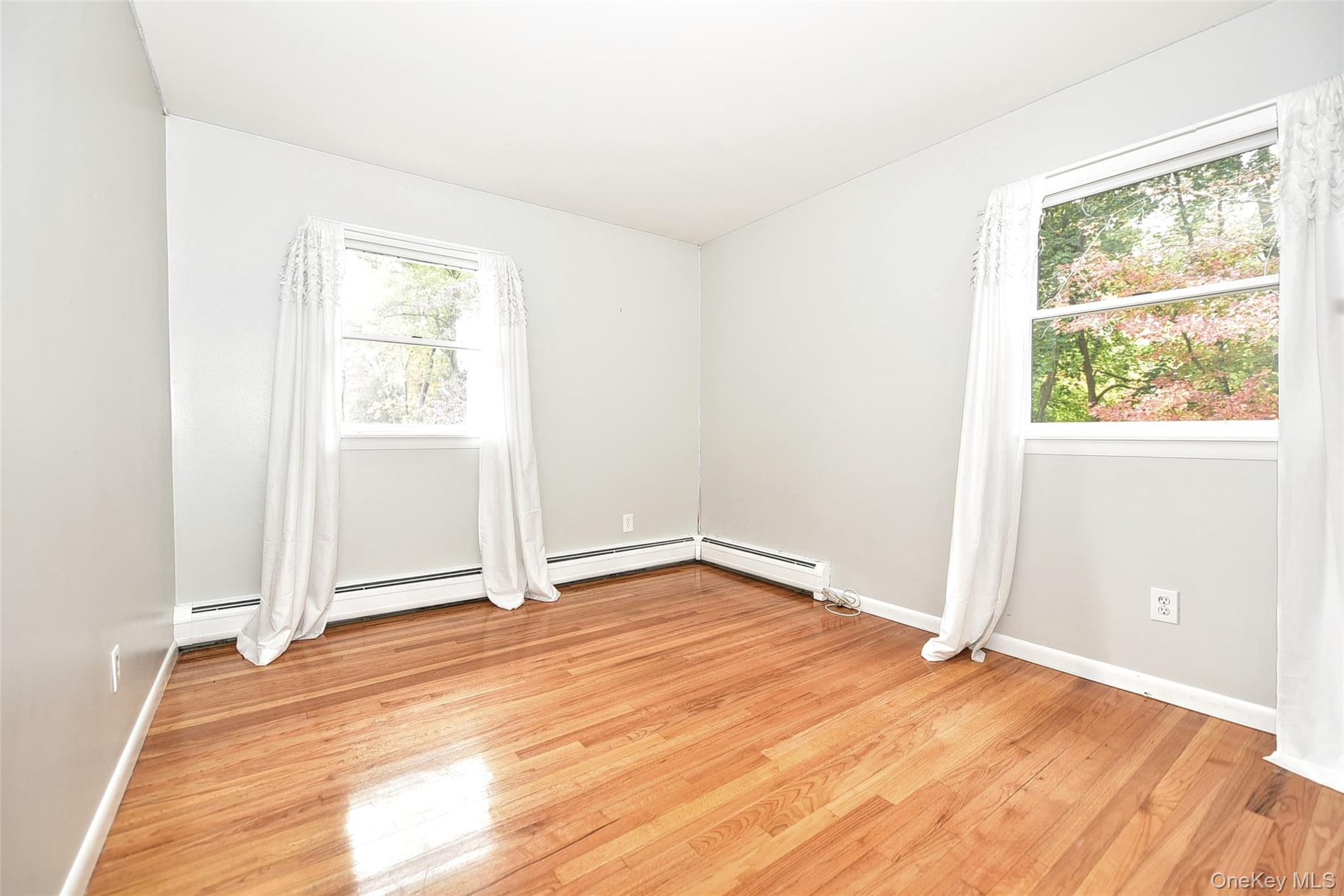 33 S Hillcrest Road, Suffern, NY 10901