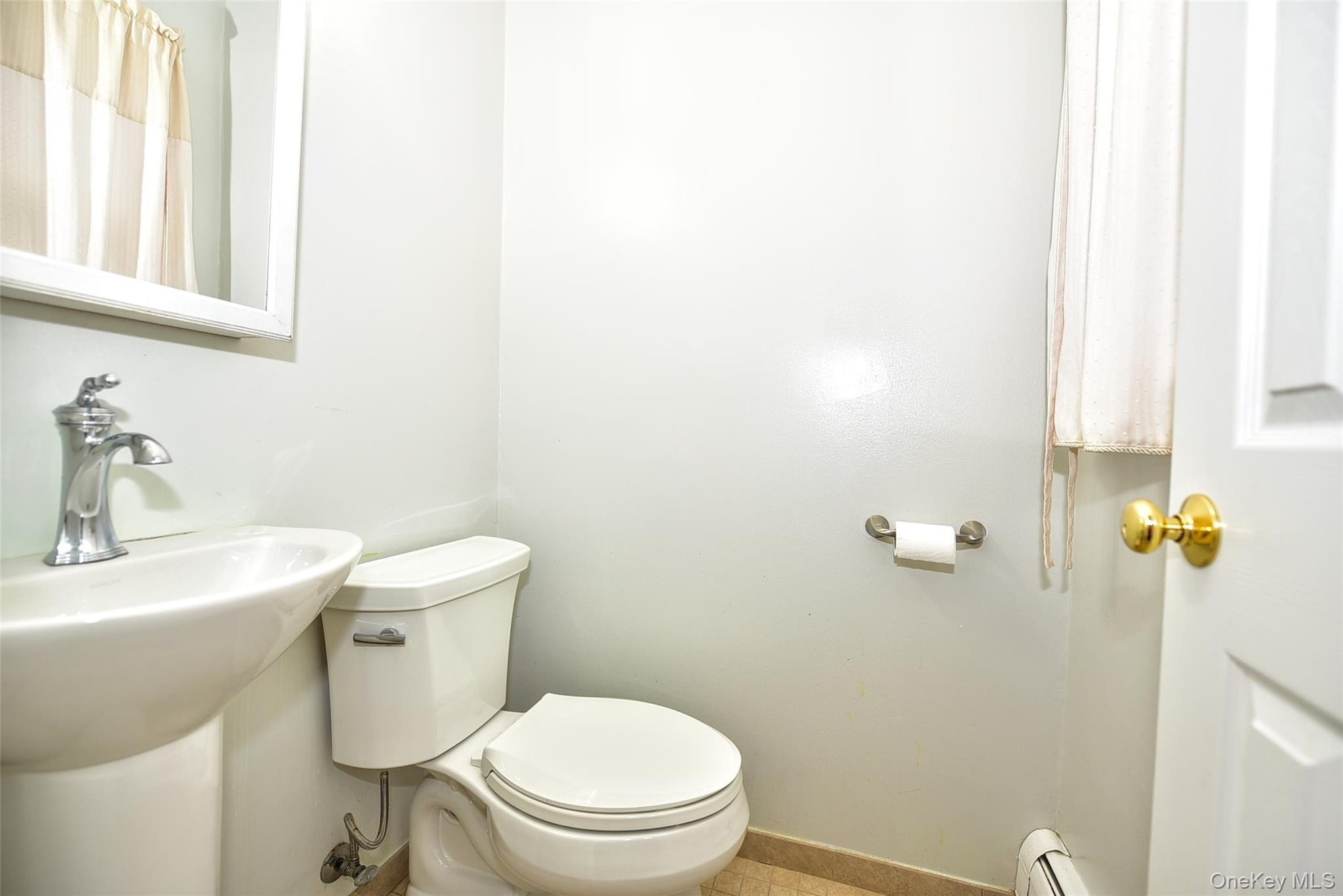 33 S Hillcrest Road, Suffern, NY 10901