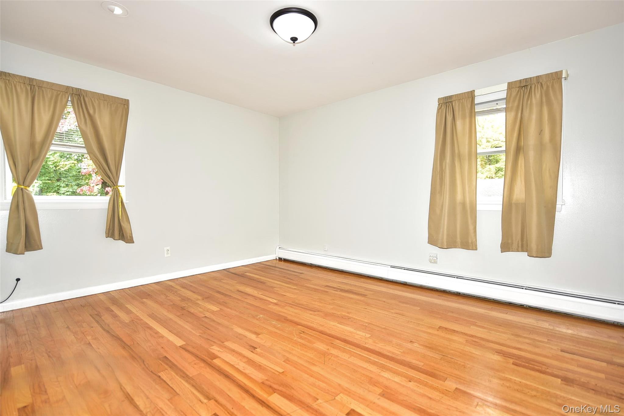 33 S Hillcrest Road, Suffern, NY 10901