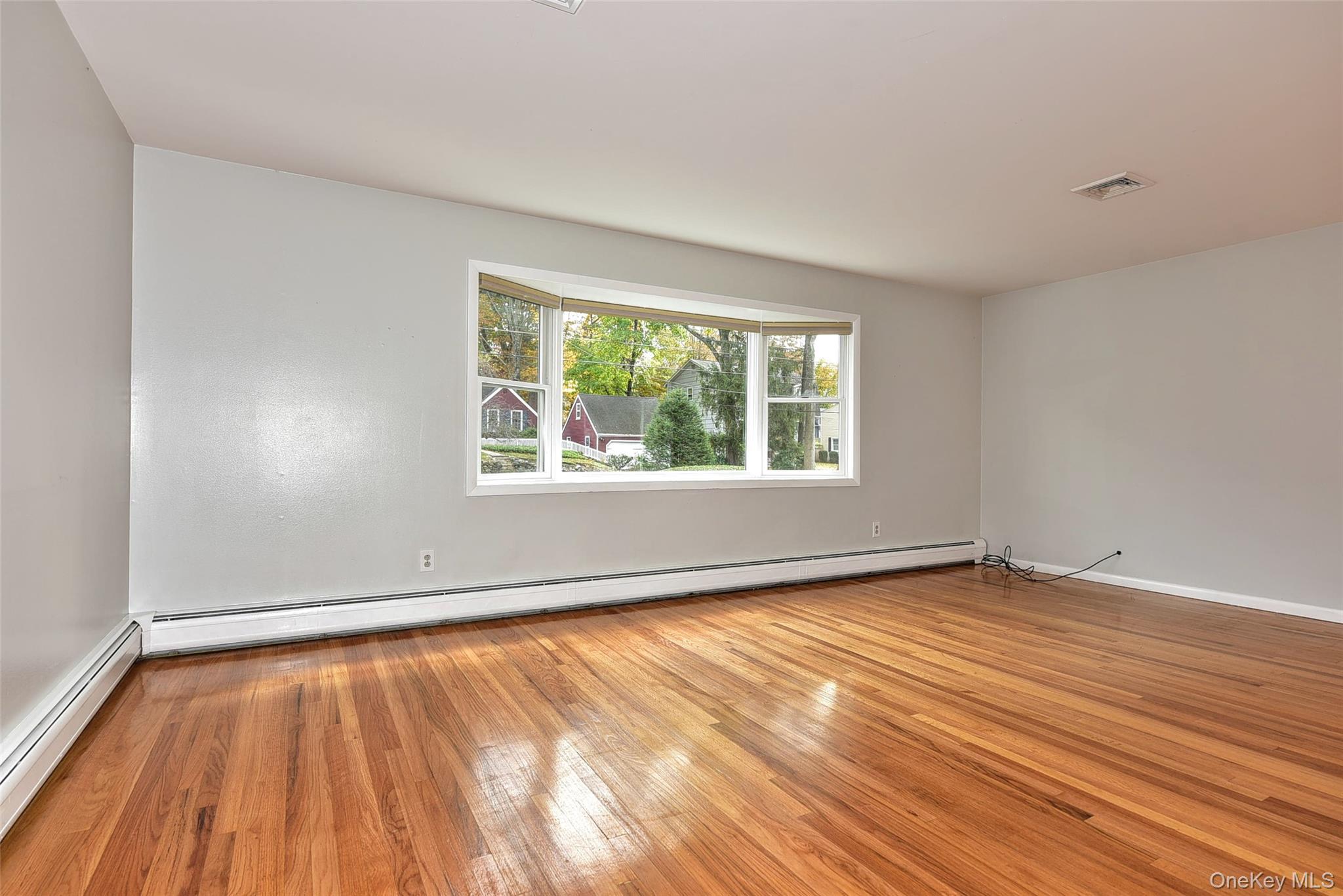 33 S Hillcrest Road, Suffern, NY 10901