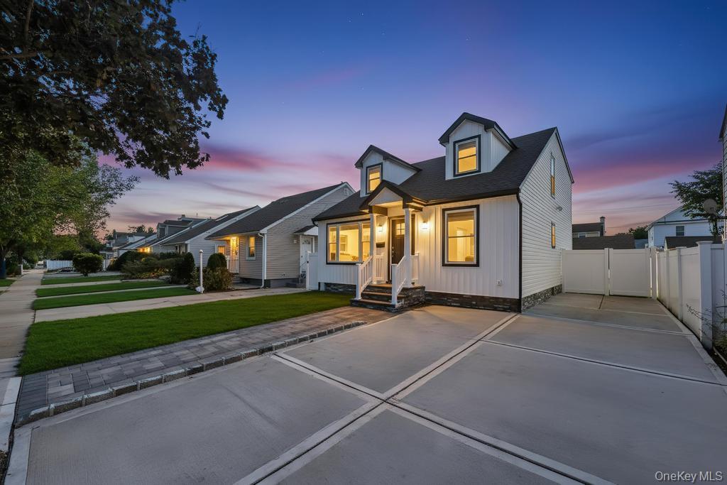 41 Perry Street, Hempstead, NY 11550