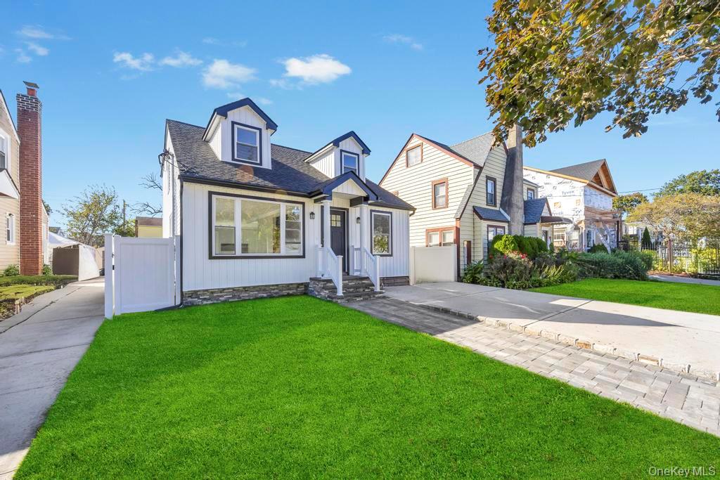 41 Perry Street, Hempstead, NY 11550