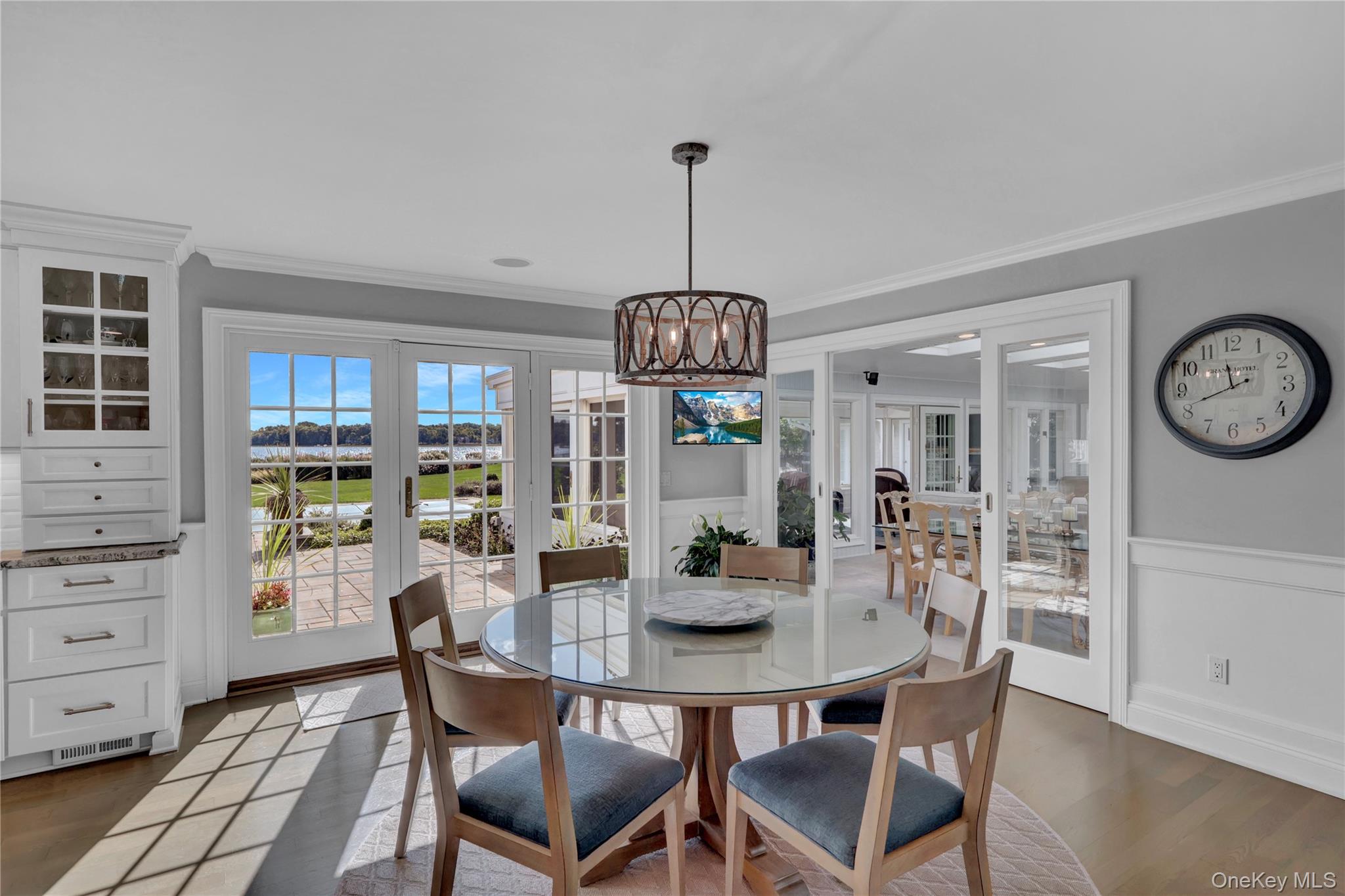 111 Old Field Road, Setauket, NY 11733