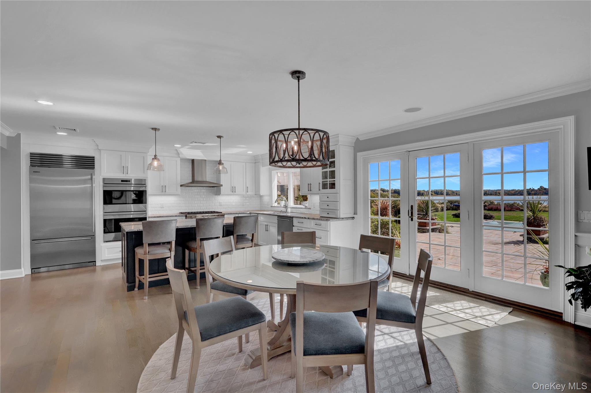 111 Old Field Road, Setauket, NY 11733