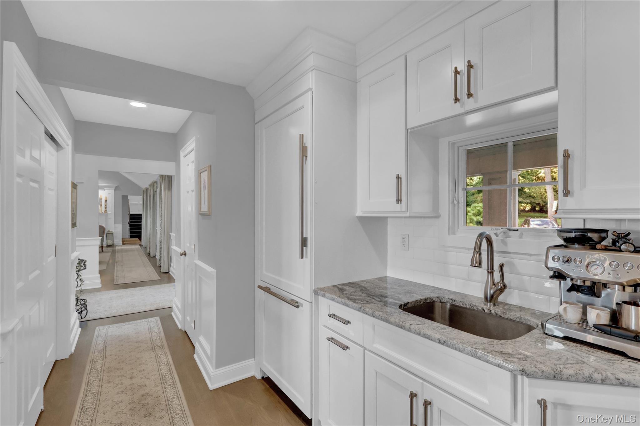 111 Old Field Road, Setauket, NY 11733