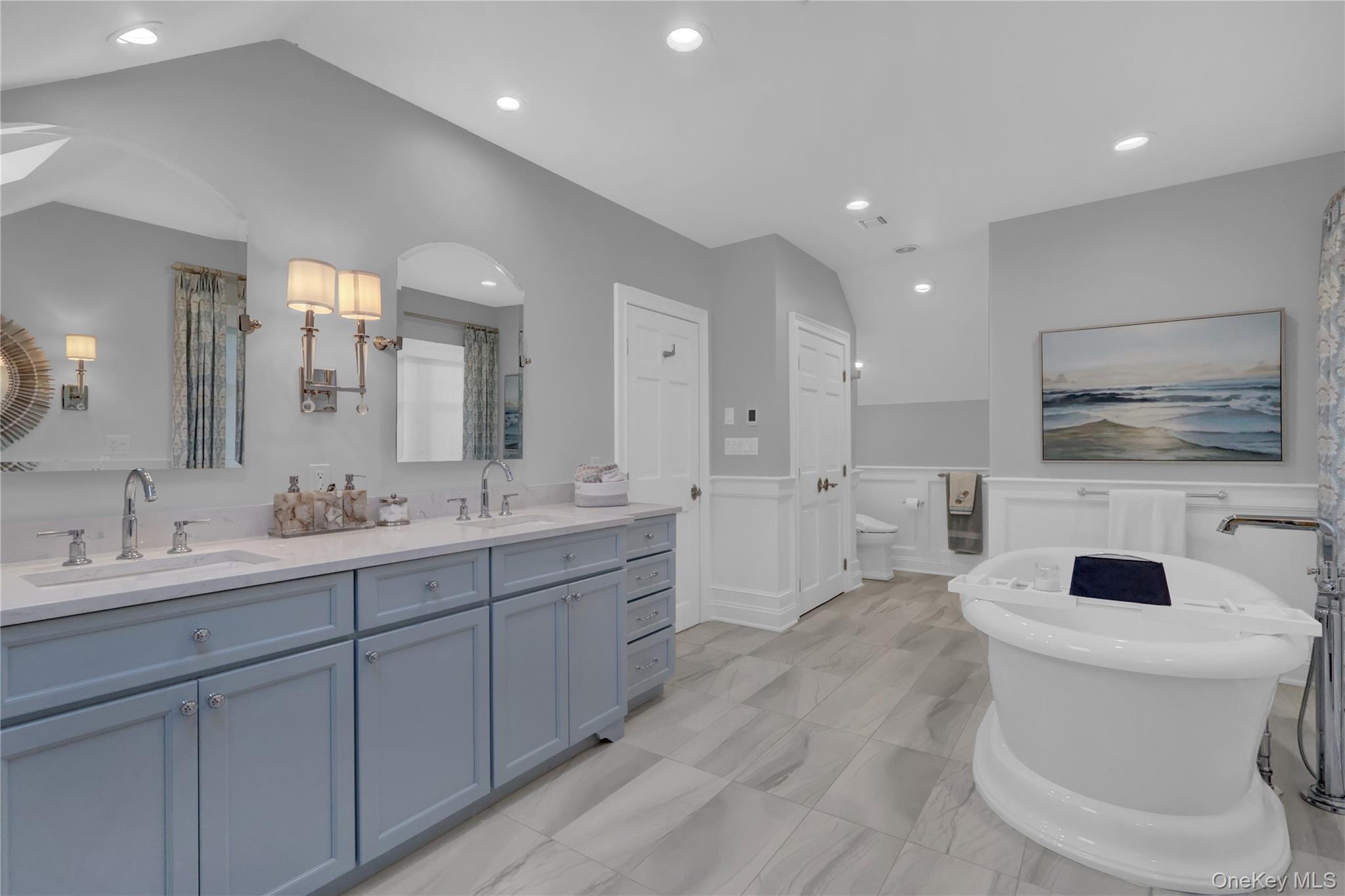 111 Old Field Road, Setauket, NY 11733