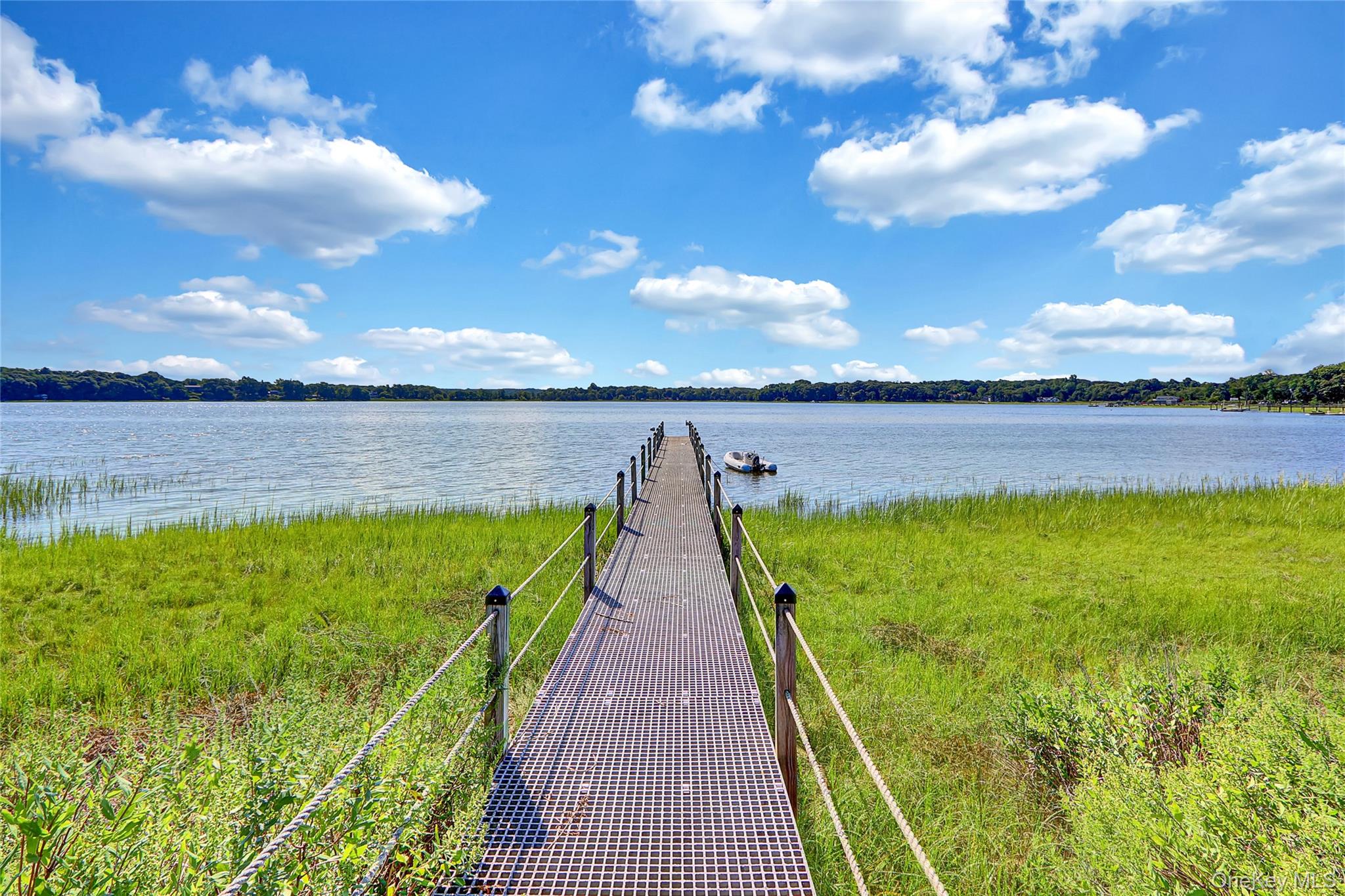 111 Old Field Road, Setauket, NY 11733