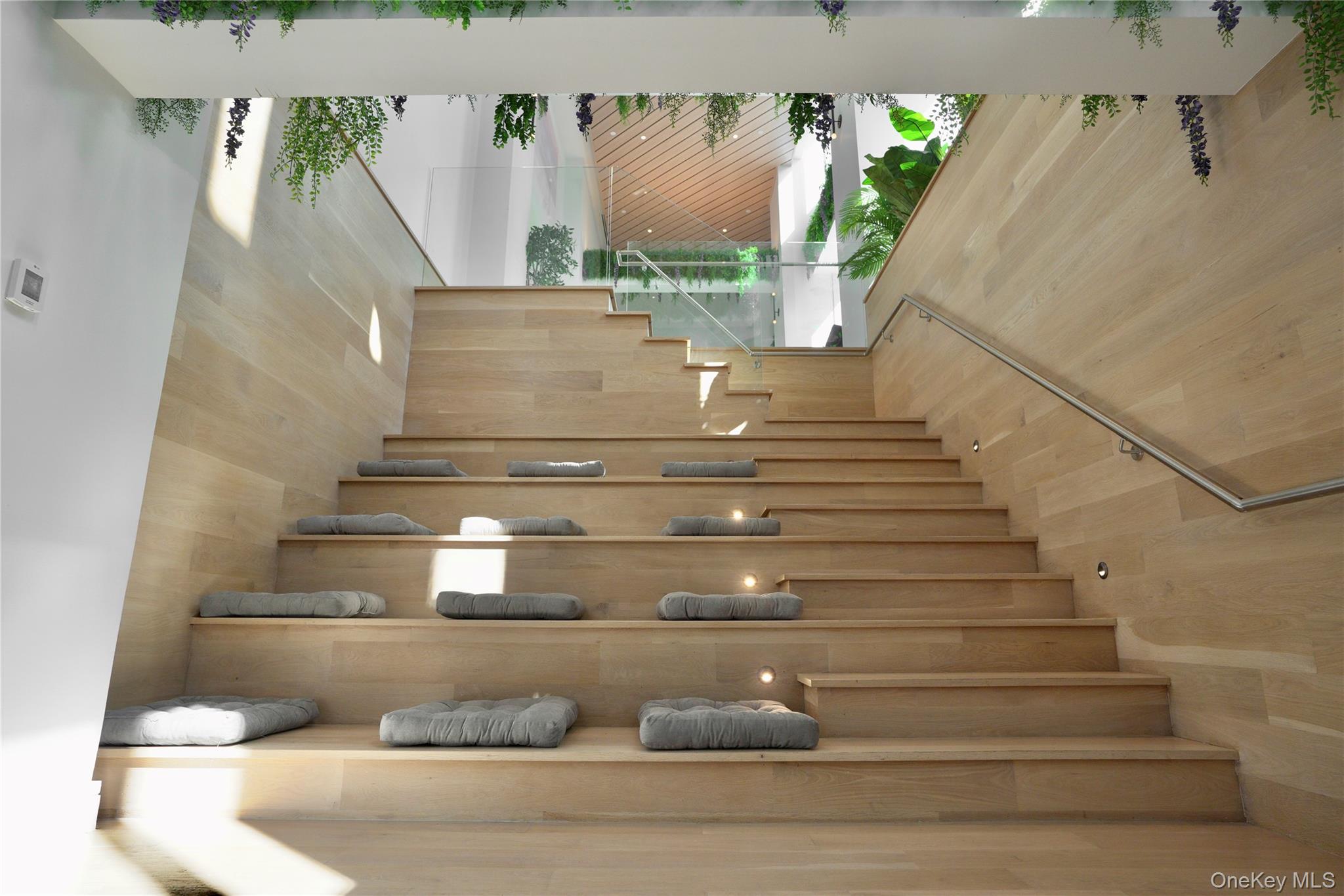 2416 Queens Plaza S # 2D, Long Island City, NY 11101