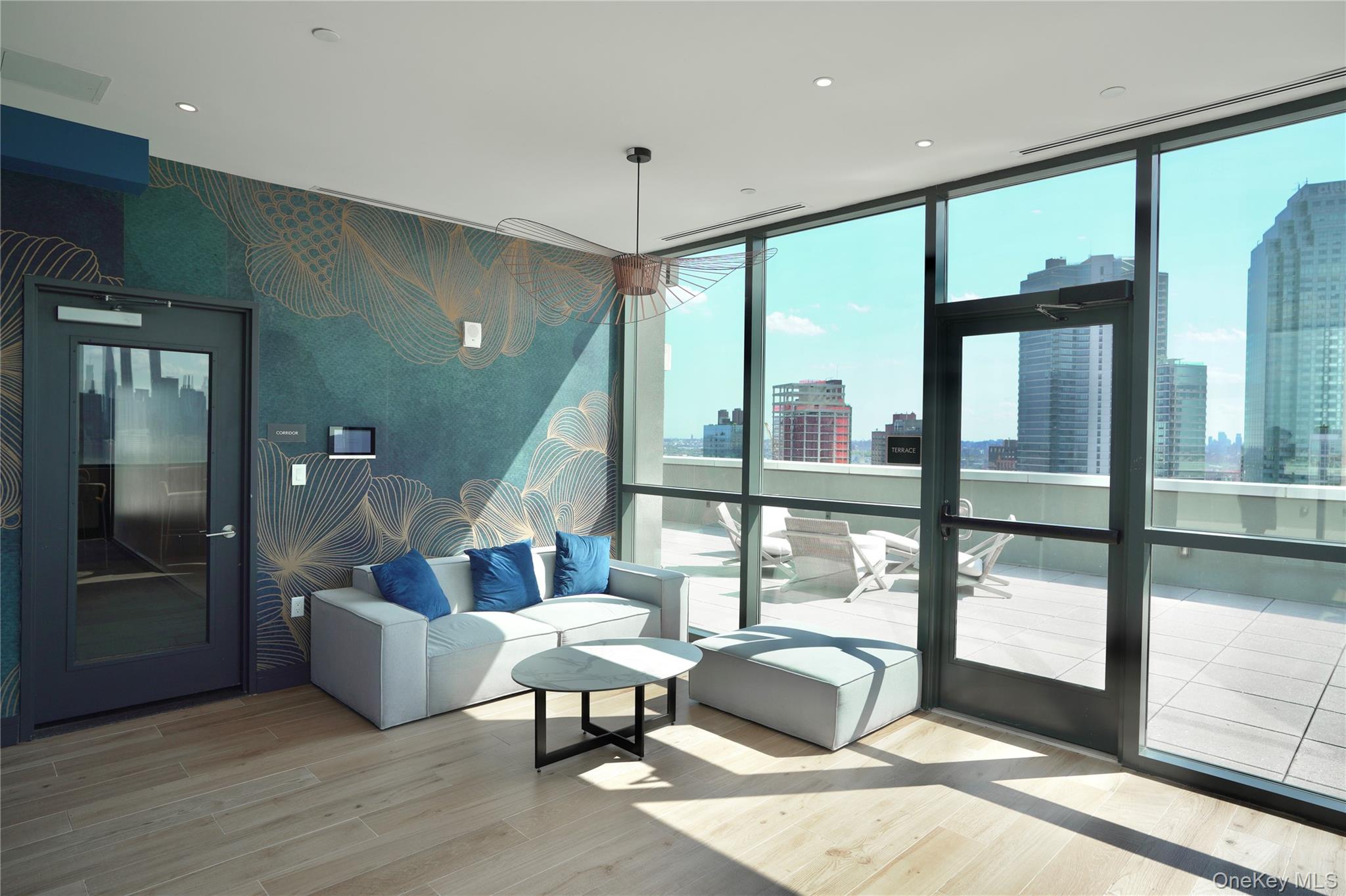 2416 Queens Plaza S # 2D, Long Island City, NY 11101