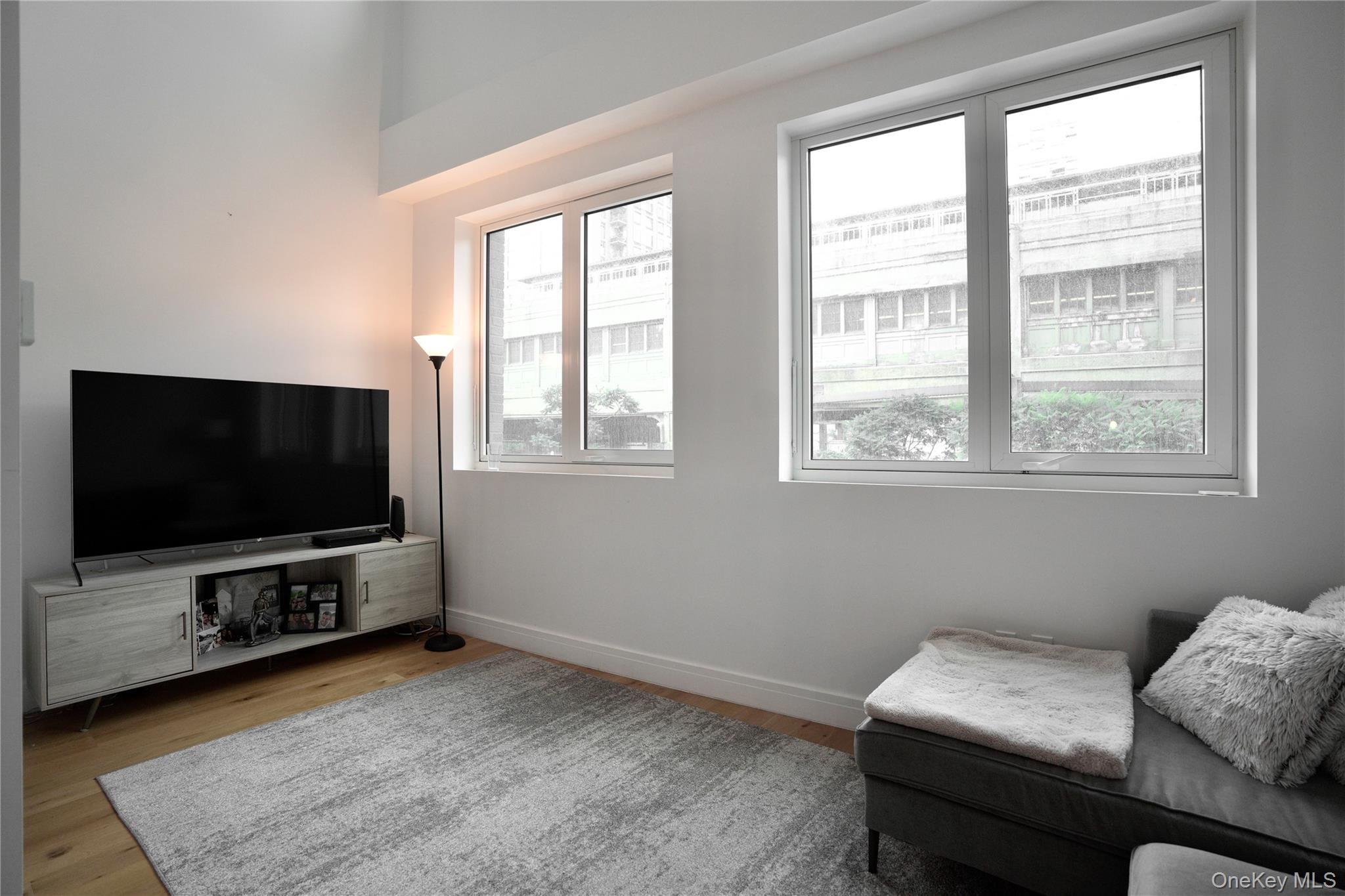 2416 Queens Plaza S # 2D, Long Island City, NY 11101