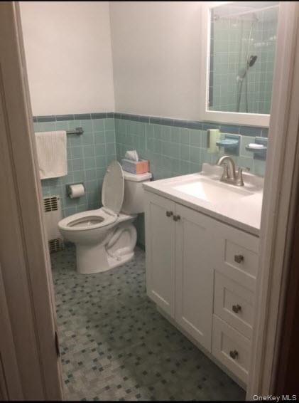 76-27 85th Drive, Woodhaven, NY 11421