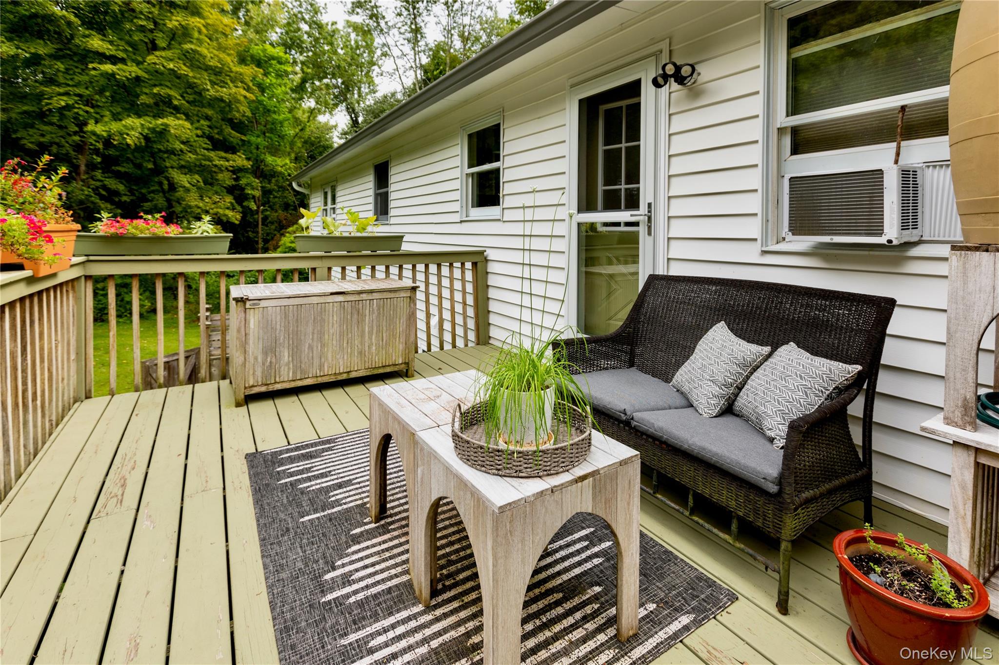 424 Tongore Way, Stone Ridge, NY 12401