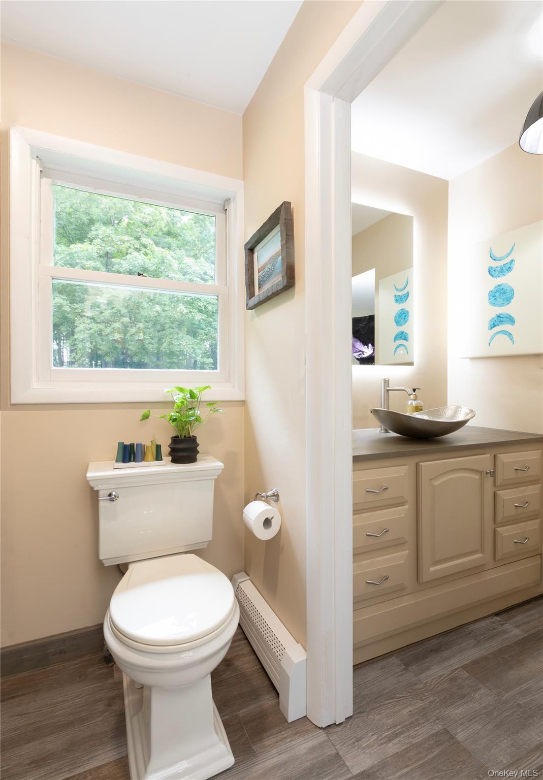 424 Tongore Way, Stone Ridge, NY 12401