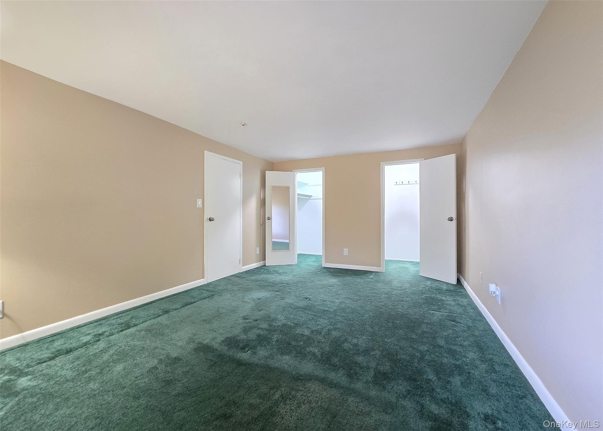 236 Sagamore Hills Drive, Port Jefferson Station, NY 11776