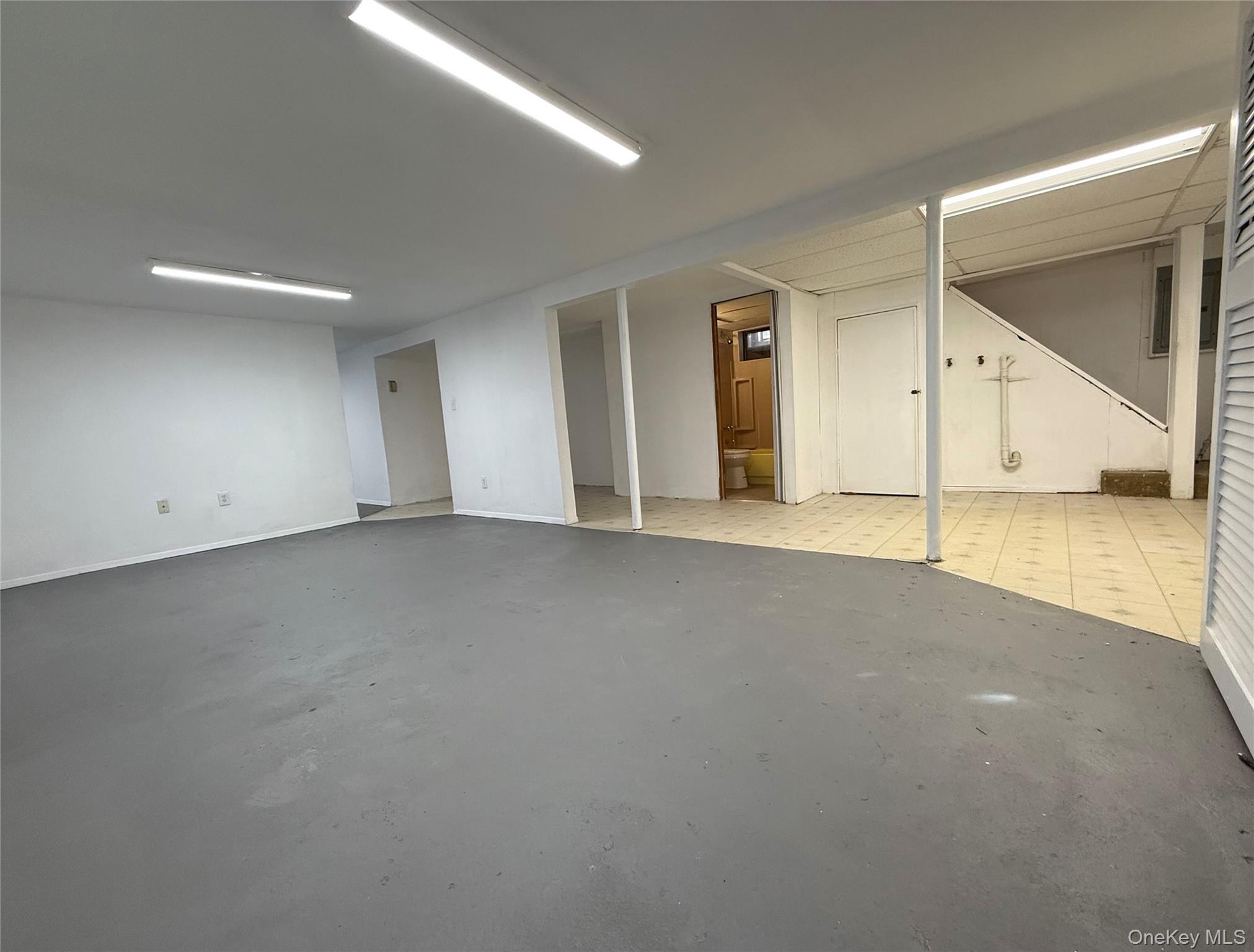 50 Newcomb Trail, Ridge, NY 11961