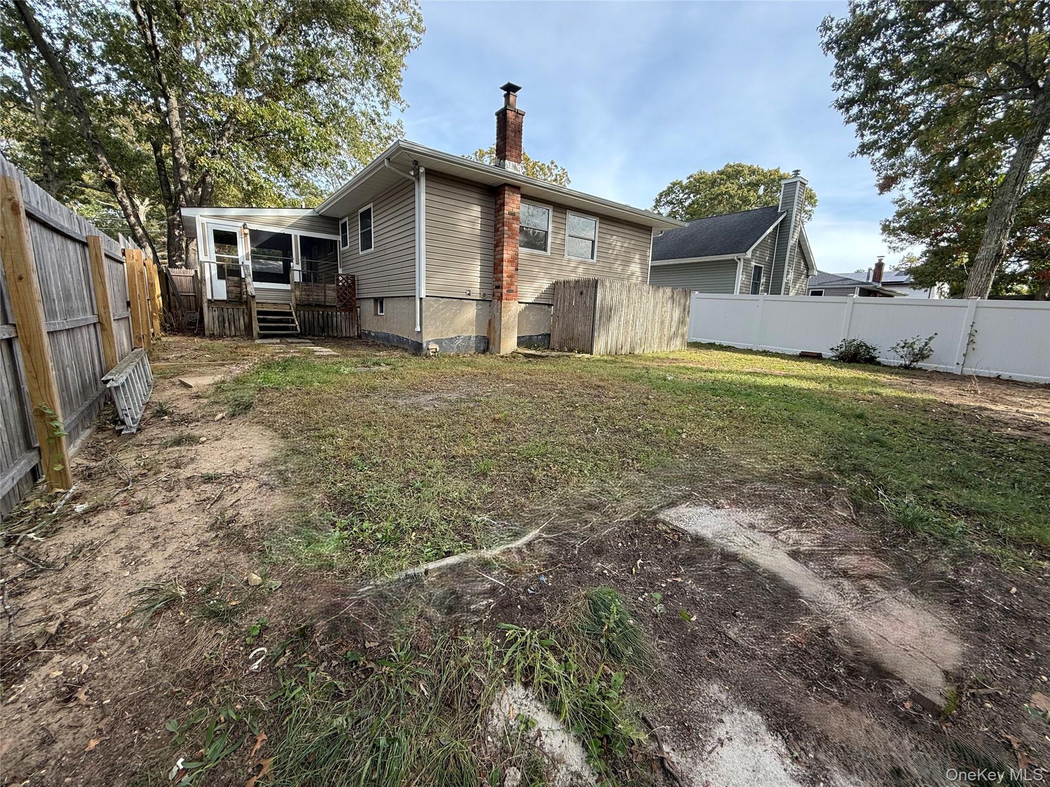 50 Newcomb Trail, Ridge, NY 11961