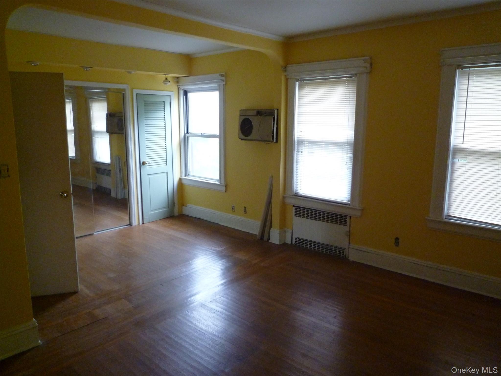 8720 96th Street, Woodhaven, NY 11421