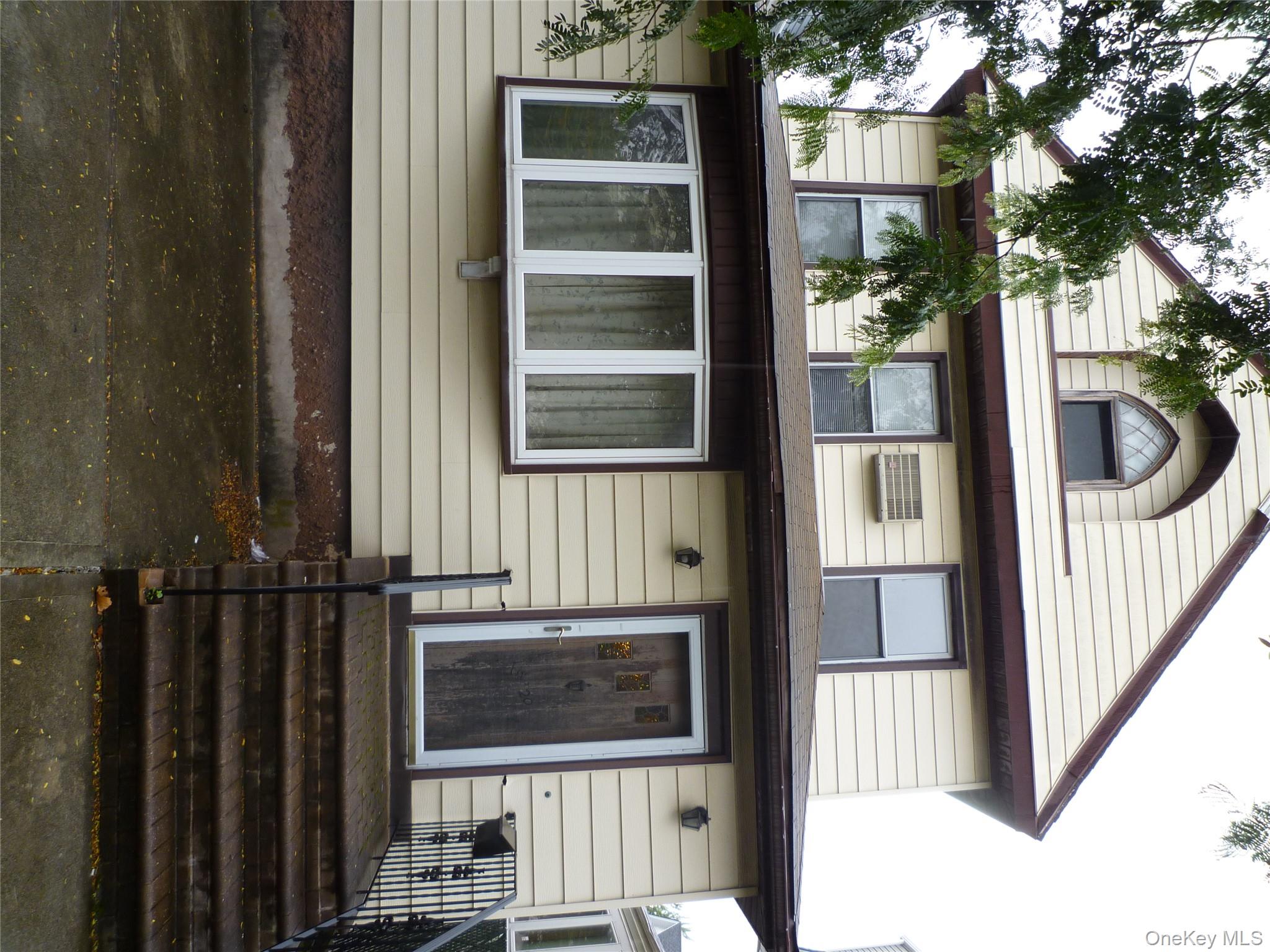 8720 96th Street, Woodhaven, NY 11421