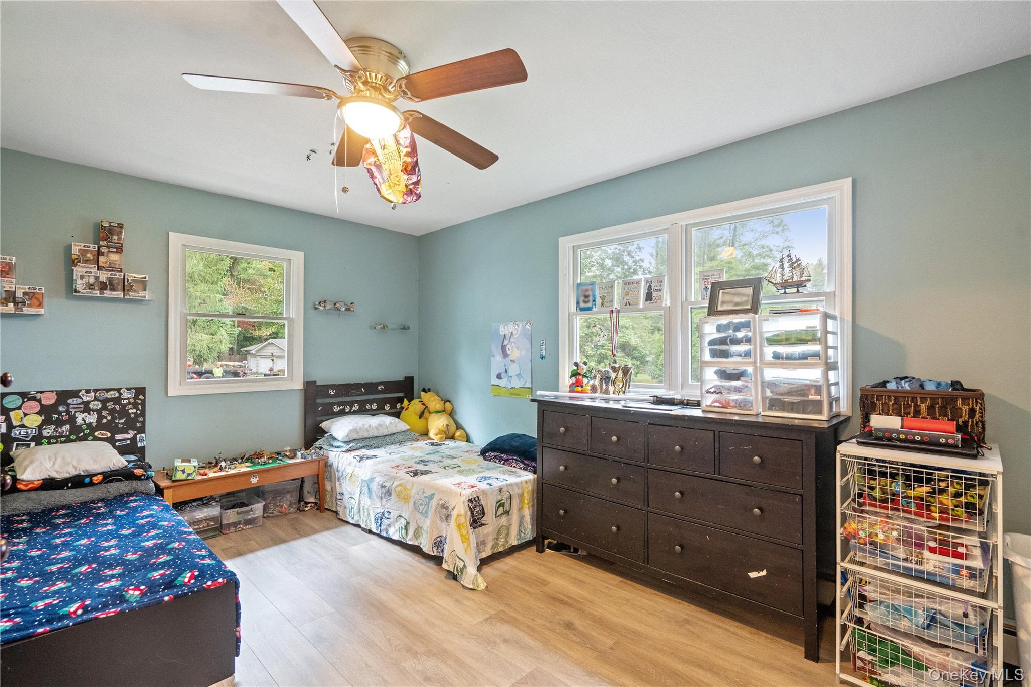 14 S Hollow Road, Dix Hills, NY 11746