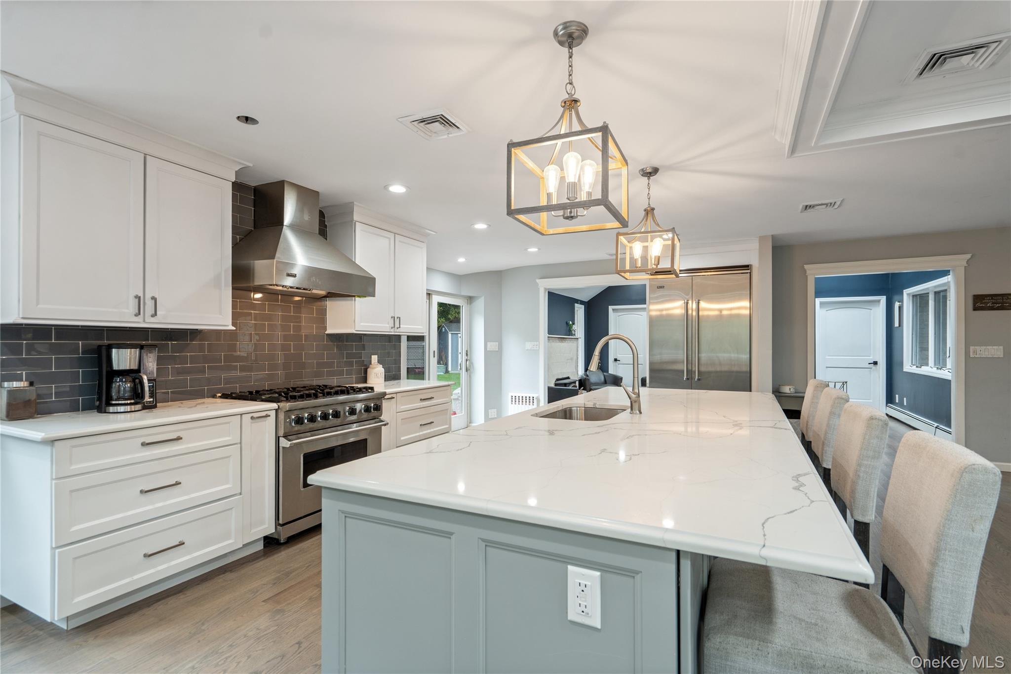 14 S Hollow Road, Dix Hills, NY 11746