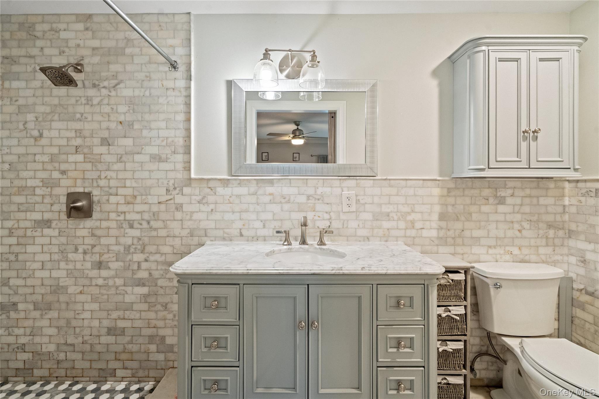 14 S Hollow Road, Dix Hills, NY 11746