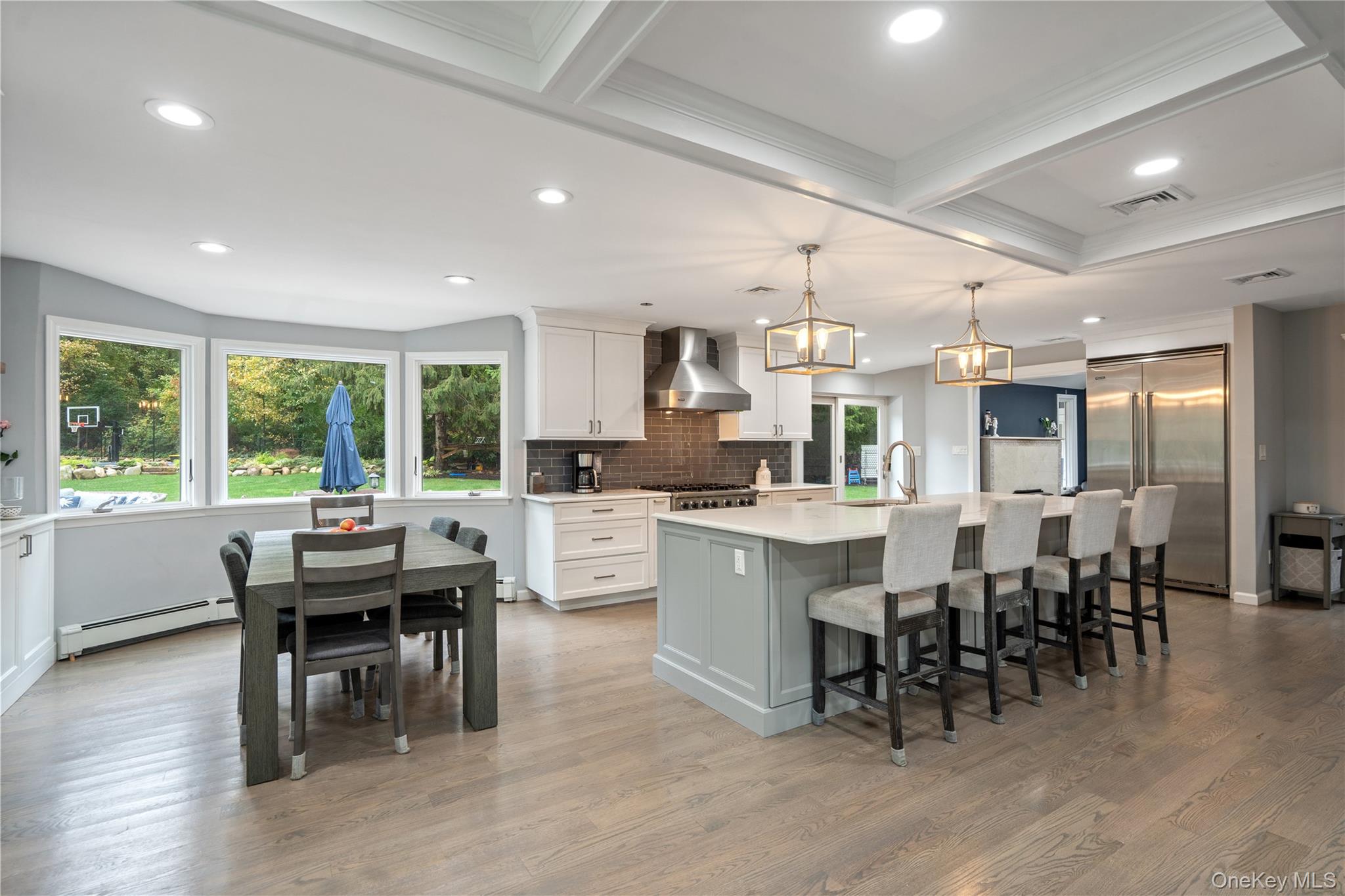 14 S Hollow Road, Dix Hills, NY 11746