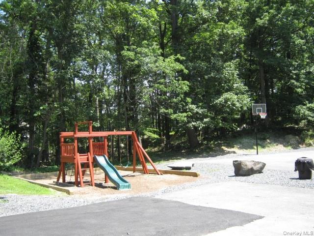 3 Laurel Court, Highland Mills, NY 10930