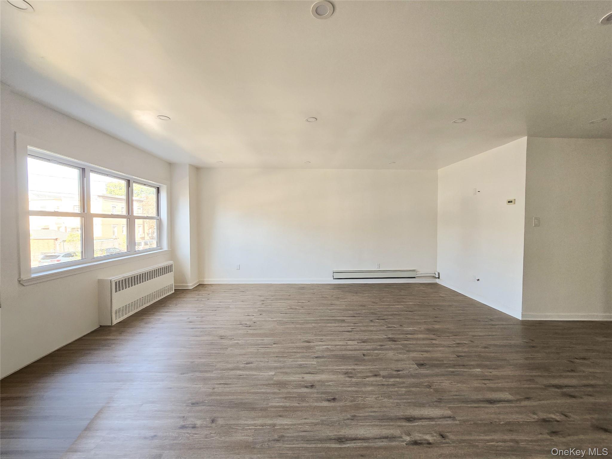 9119 108th Street, Richmond Hill, NY 11418