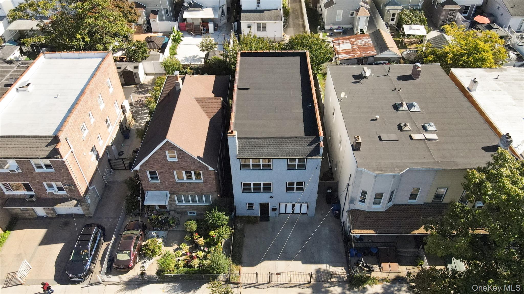 9119 108th Street, Richmond Hill, NY 11418