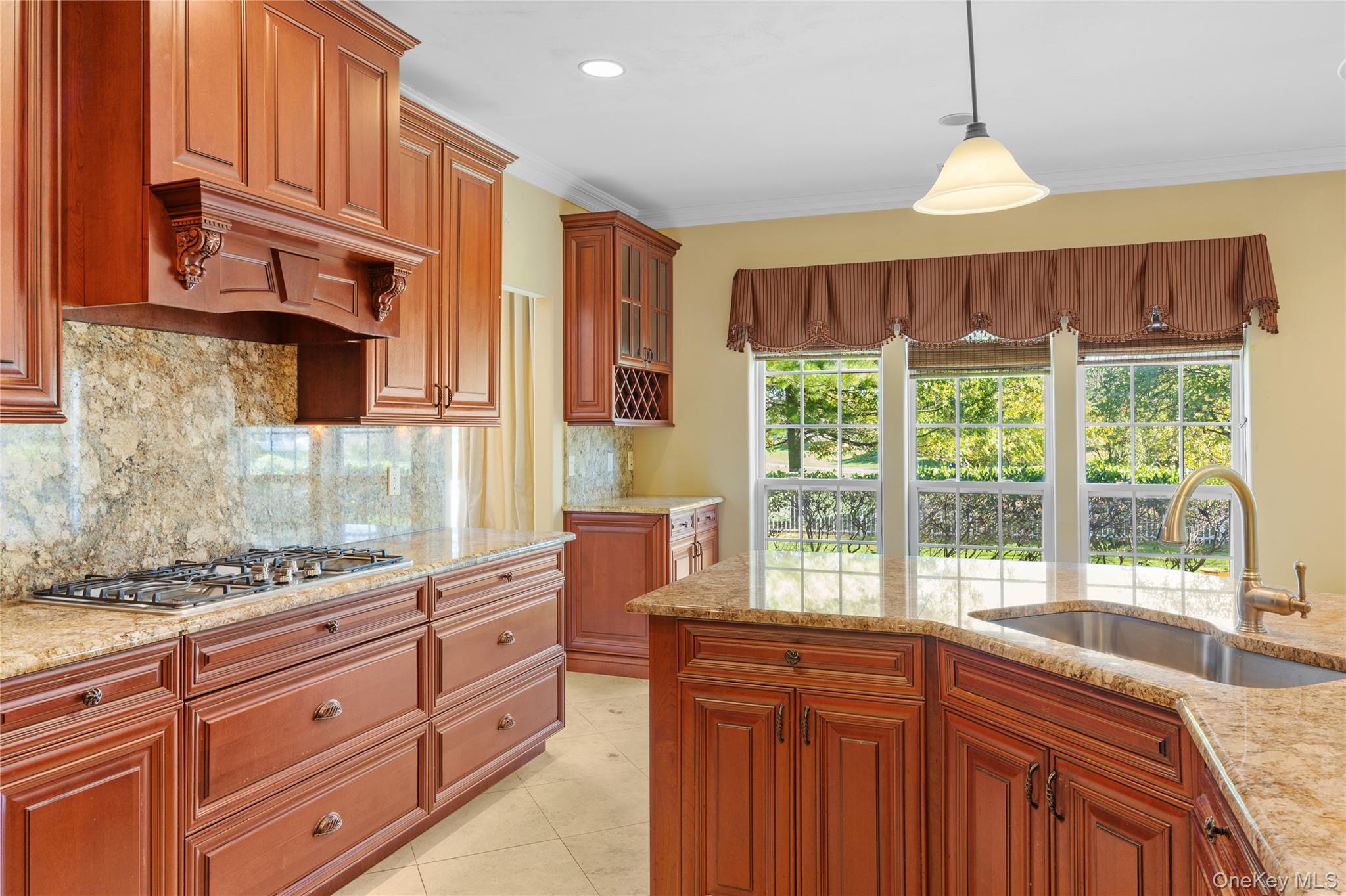 169 Hamlet Drive, Mount Sinai, NY 11766