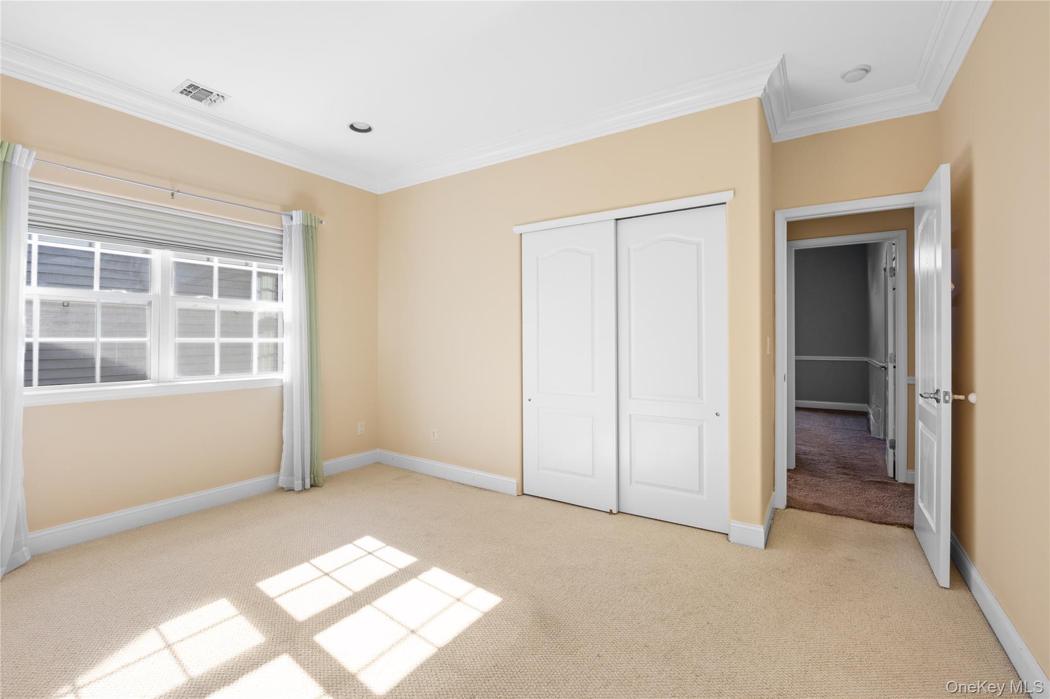 169 Hamlet Drive, Mount Sinai, NY 11766