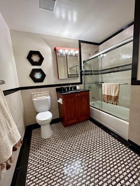 13 Adams Way # 13, Sayville, NY 11782