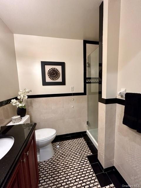 13 Adams Way # 13, Sayville, NY 11782