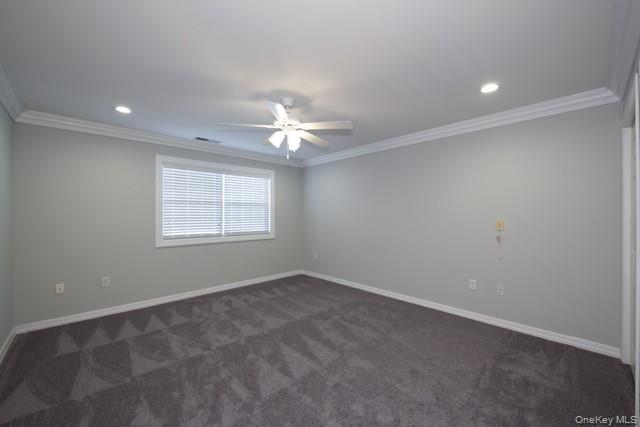 18 Adams Way # 18, Sayville, NY 11782